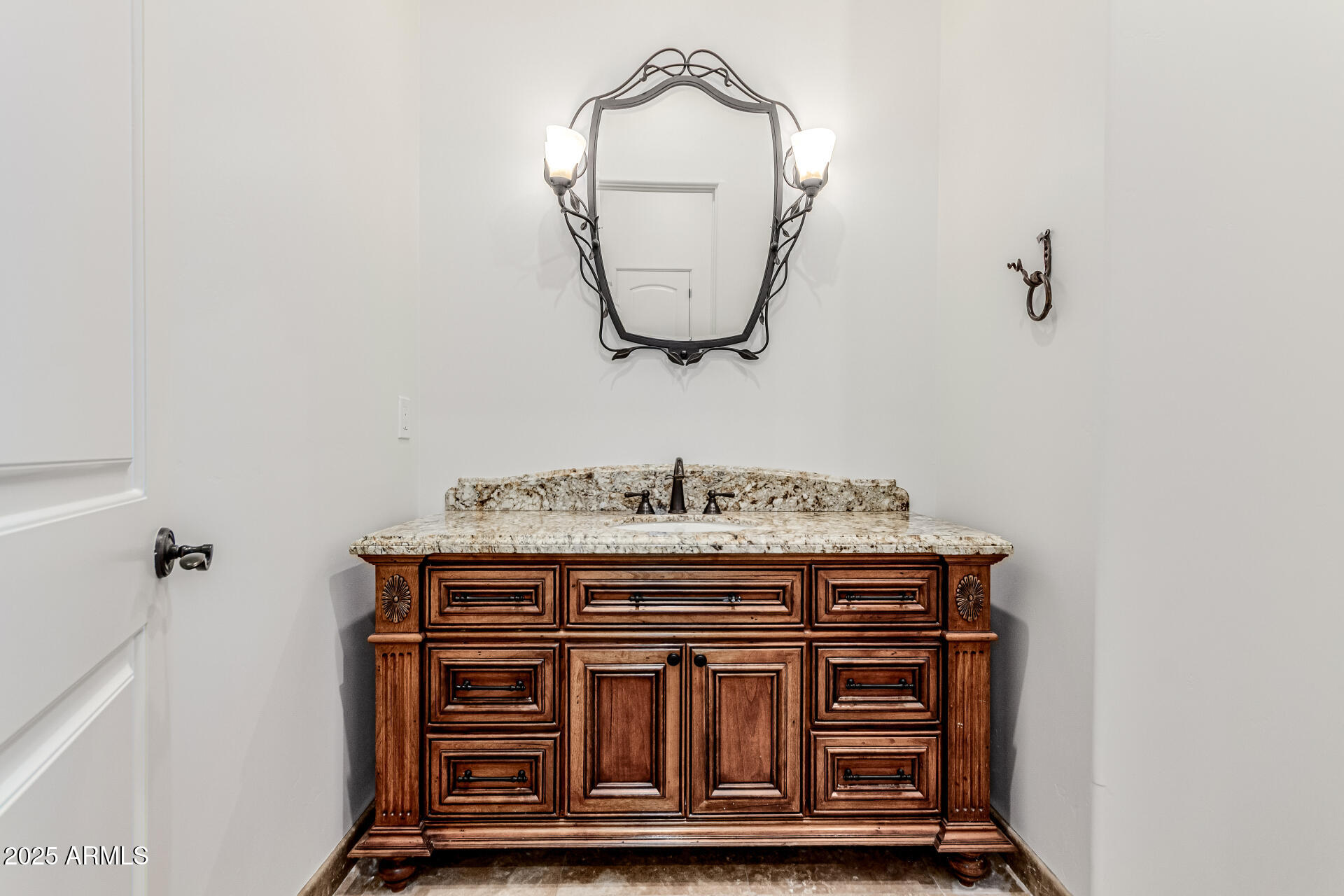 2137 E Teakwood Place, Chandler