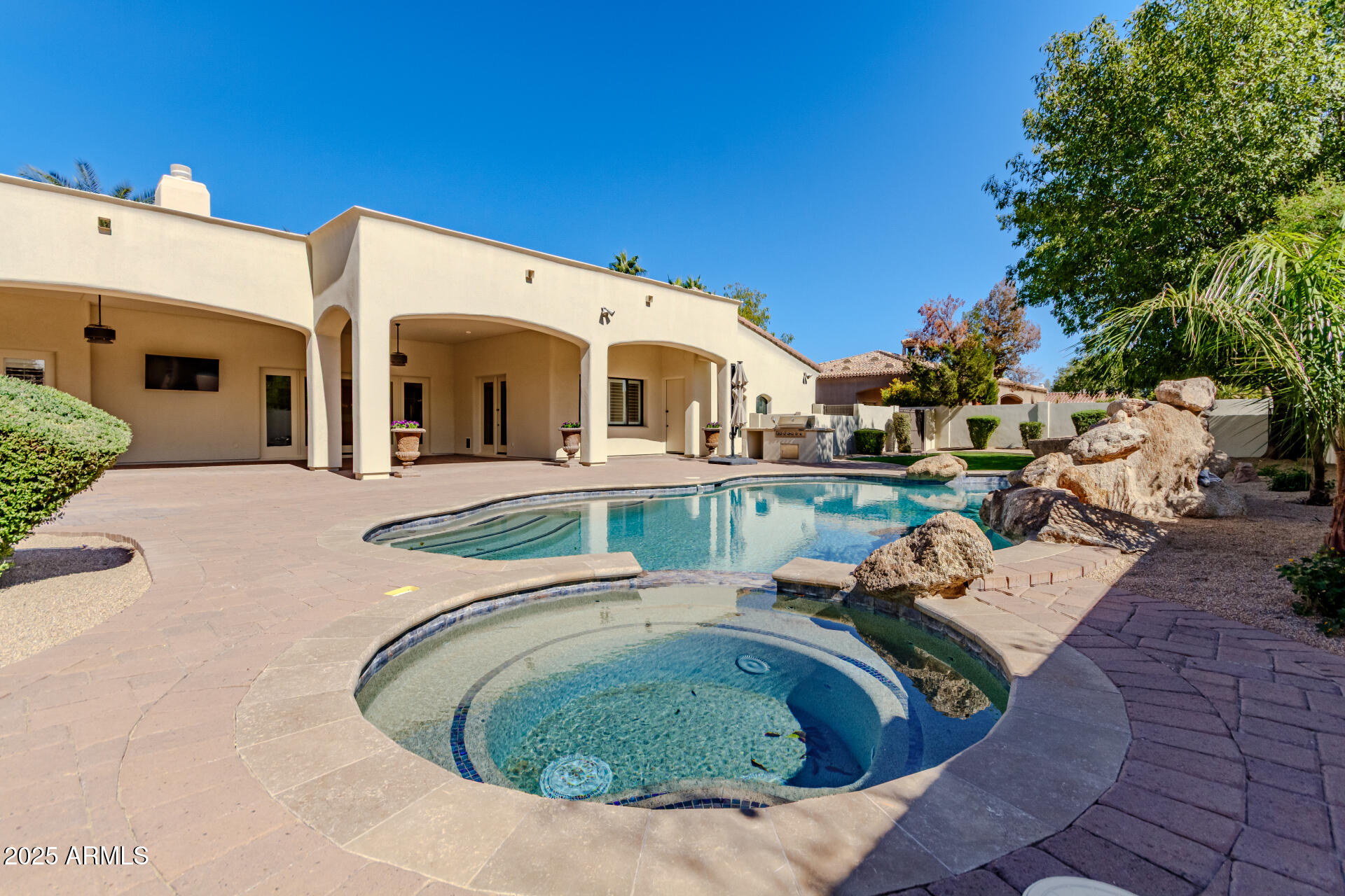 2137 E Teakwood Place, Chandler