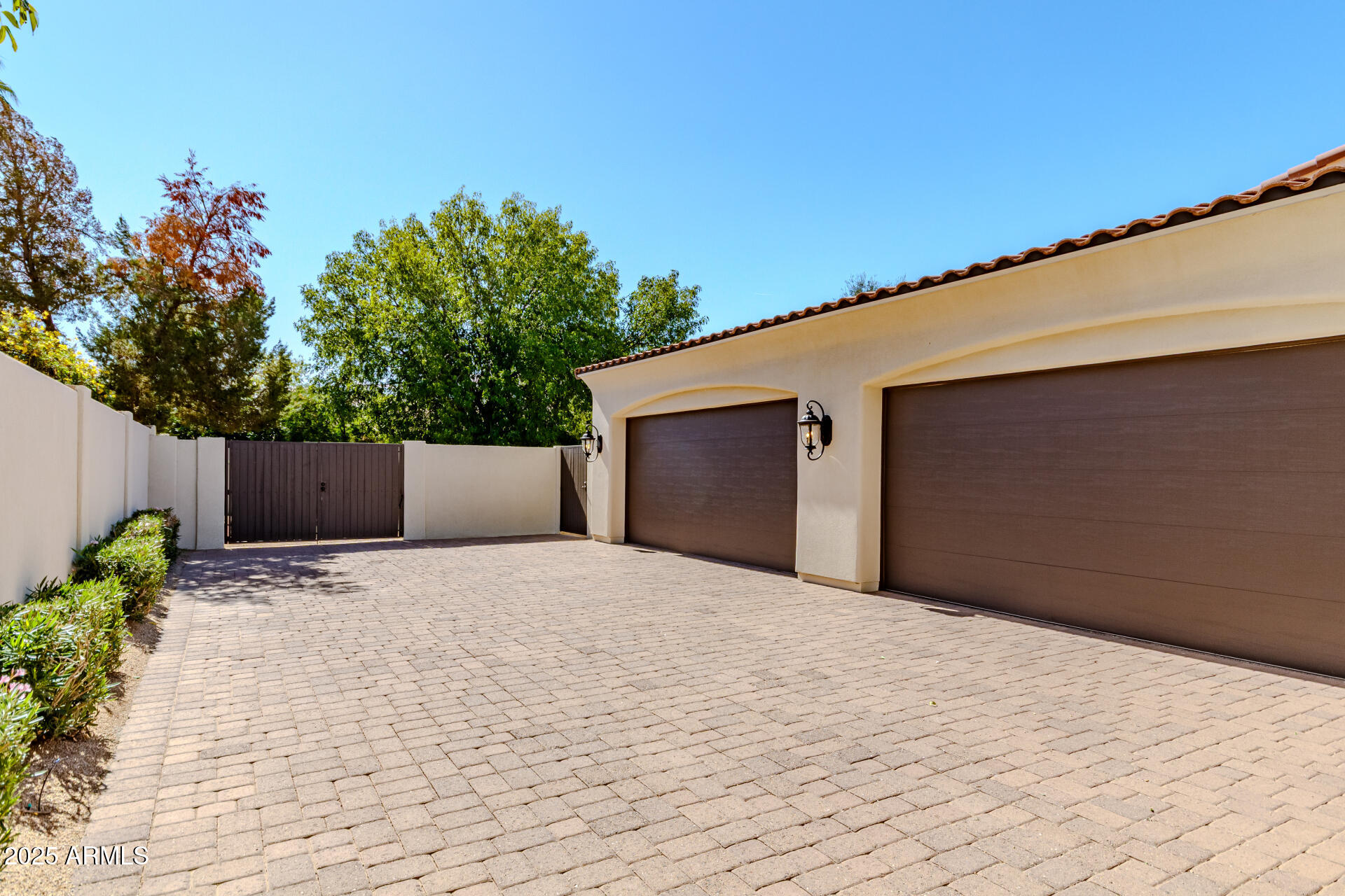 2137 E Teakwood Place, Chandler