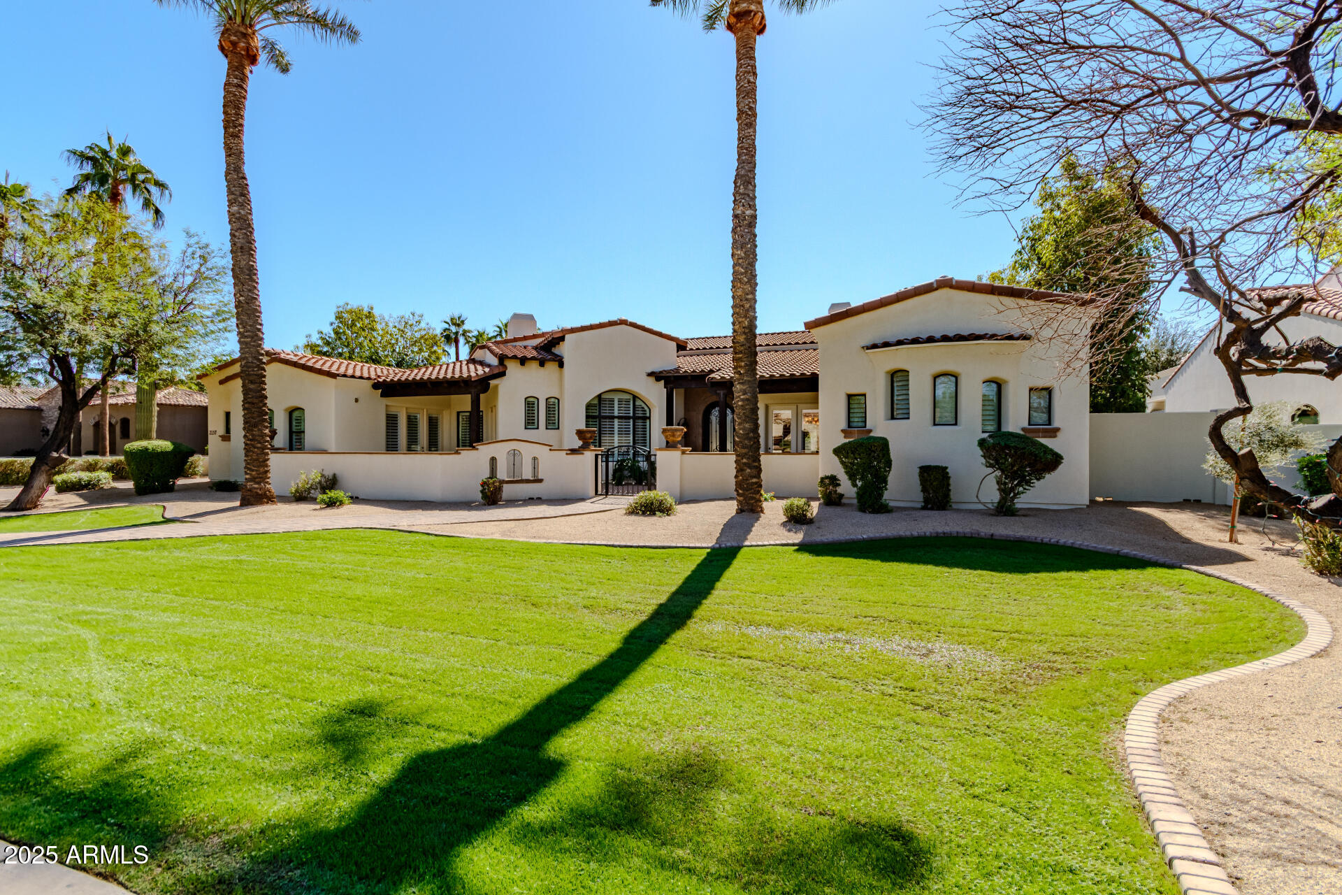 2137 E Teakwood Place, Chandler