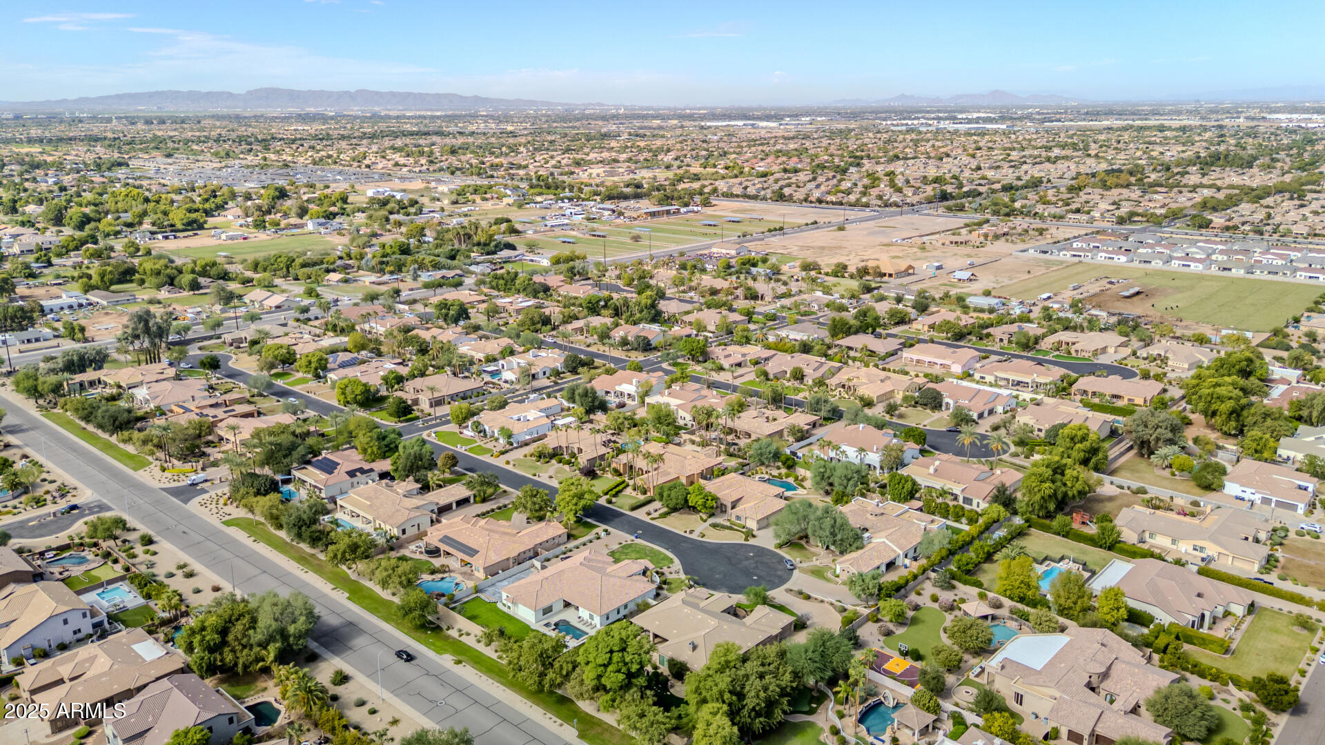 2137 E Teakwood Place, Chandler