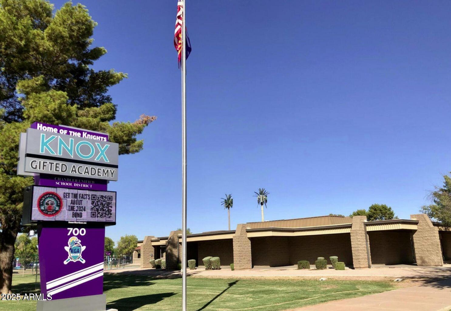 1621 N LONGMORE Street