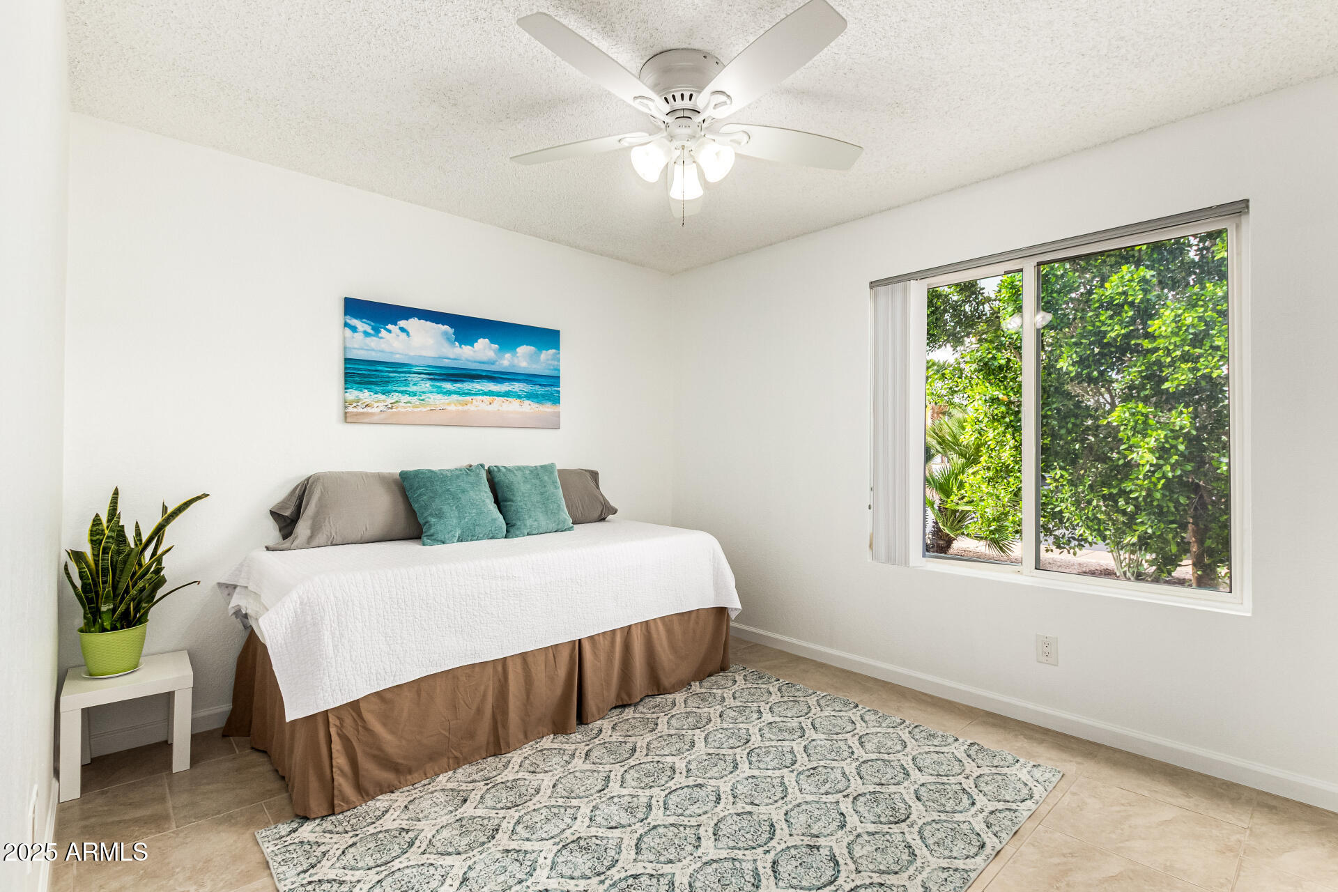 1621 N LONGMORE Street