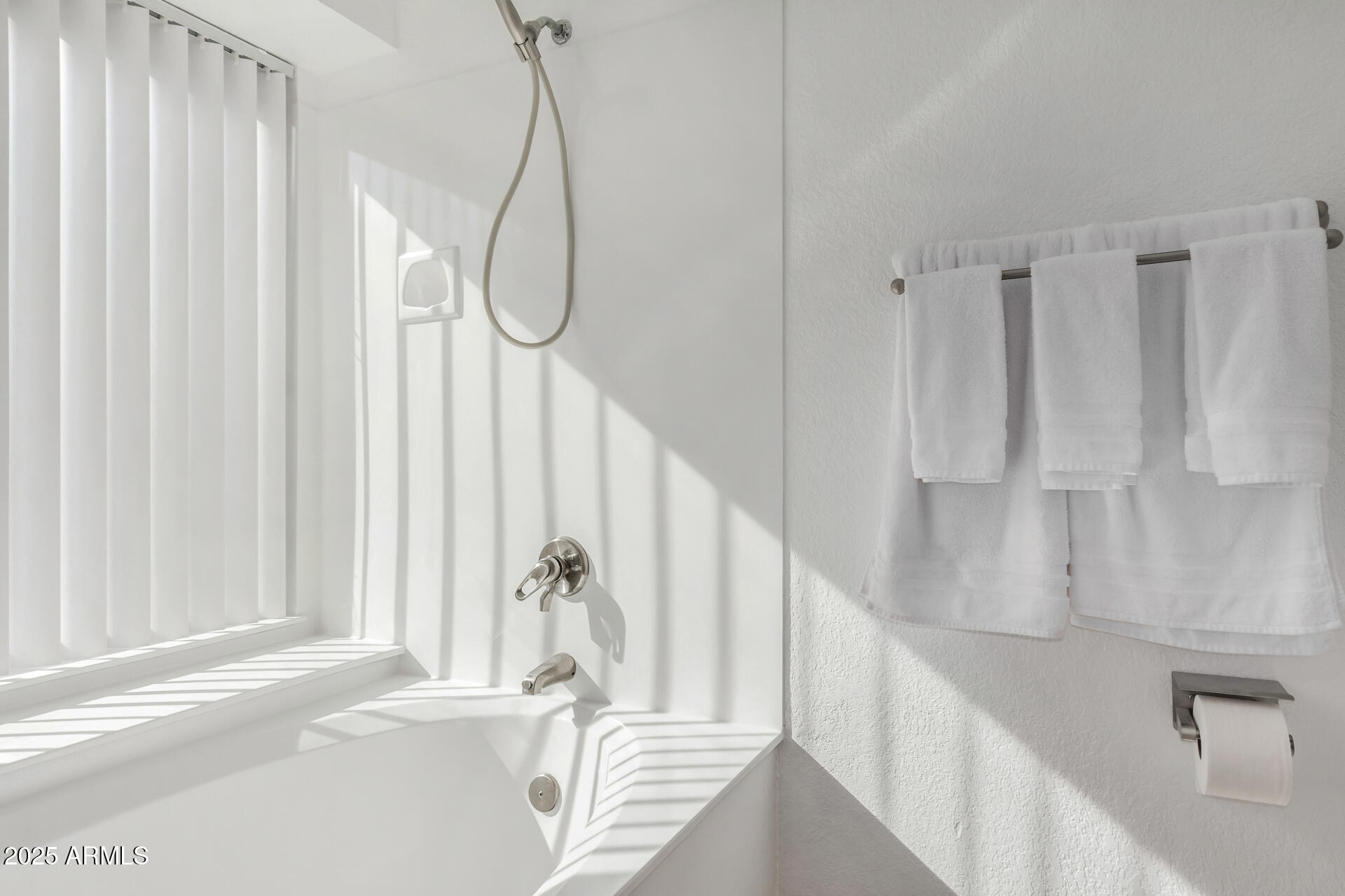 1621 N LONGMORE Street