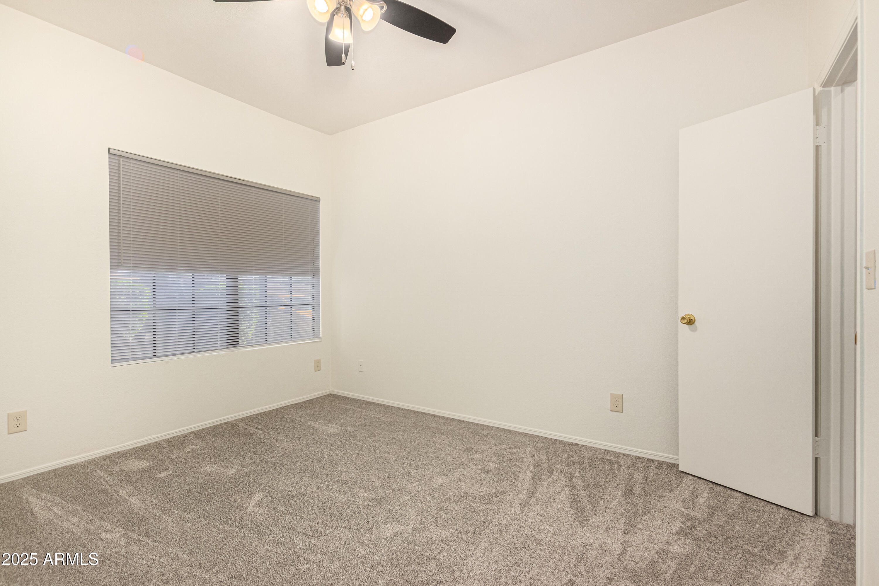 8888 N 47th Avenue, 148