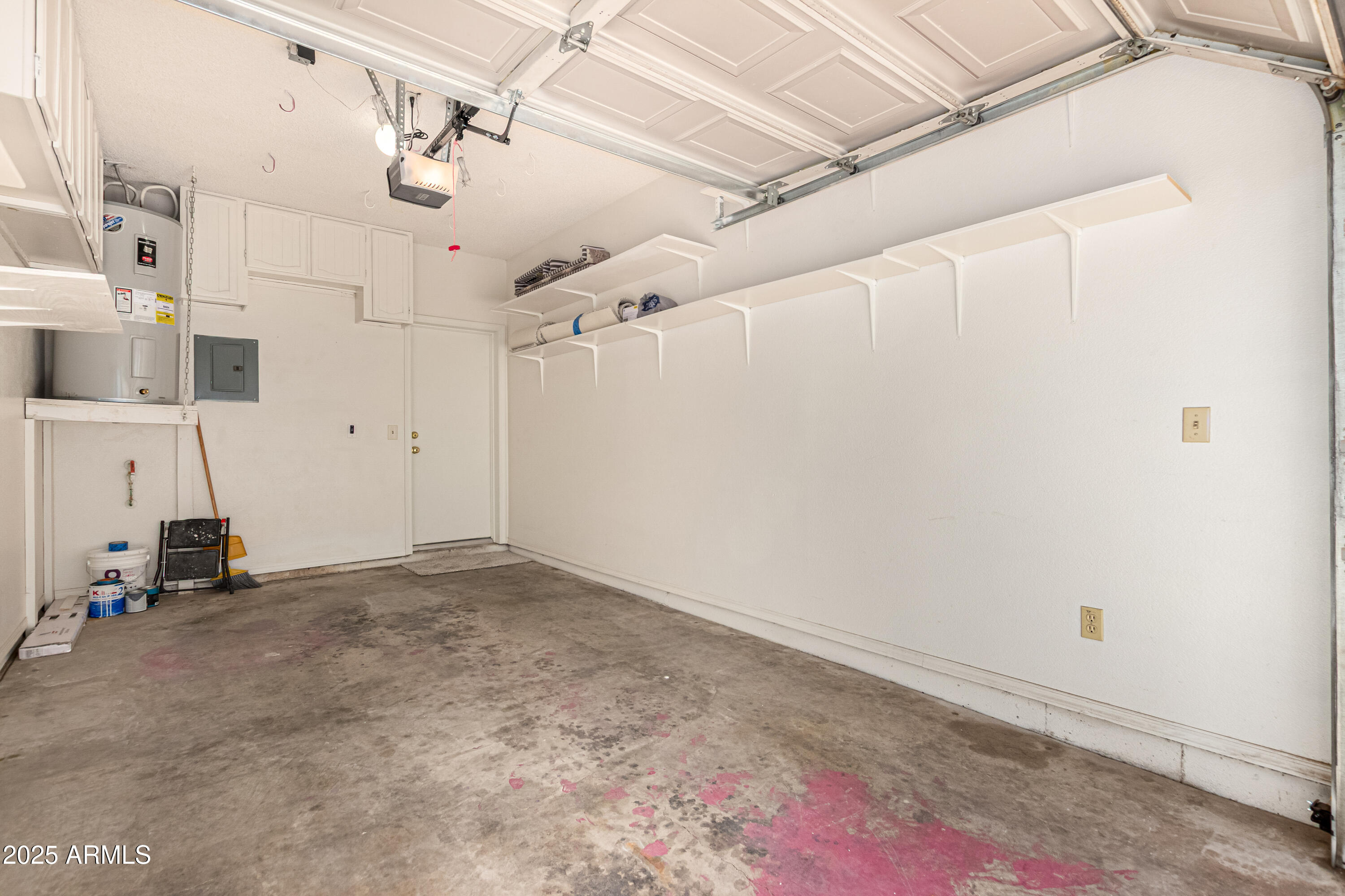 8888 N 47th Avenue, 148