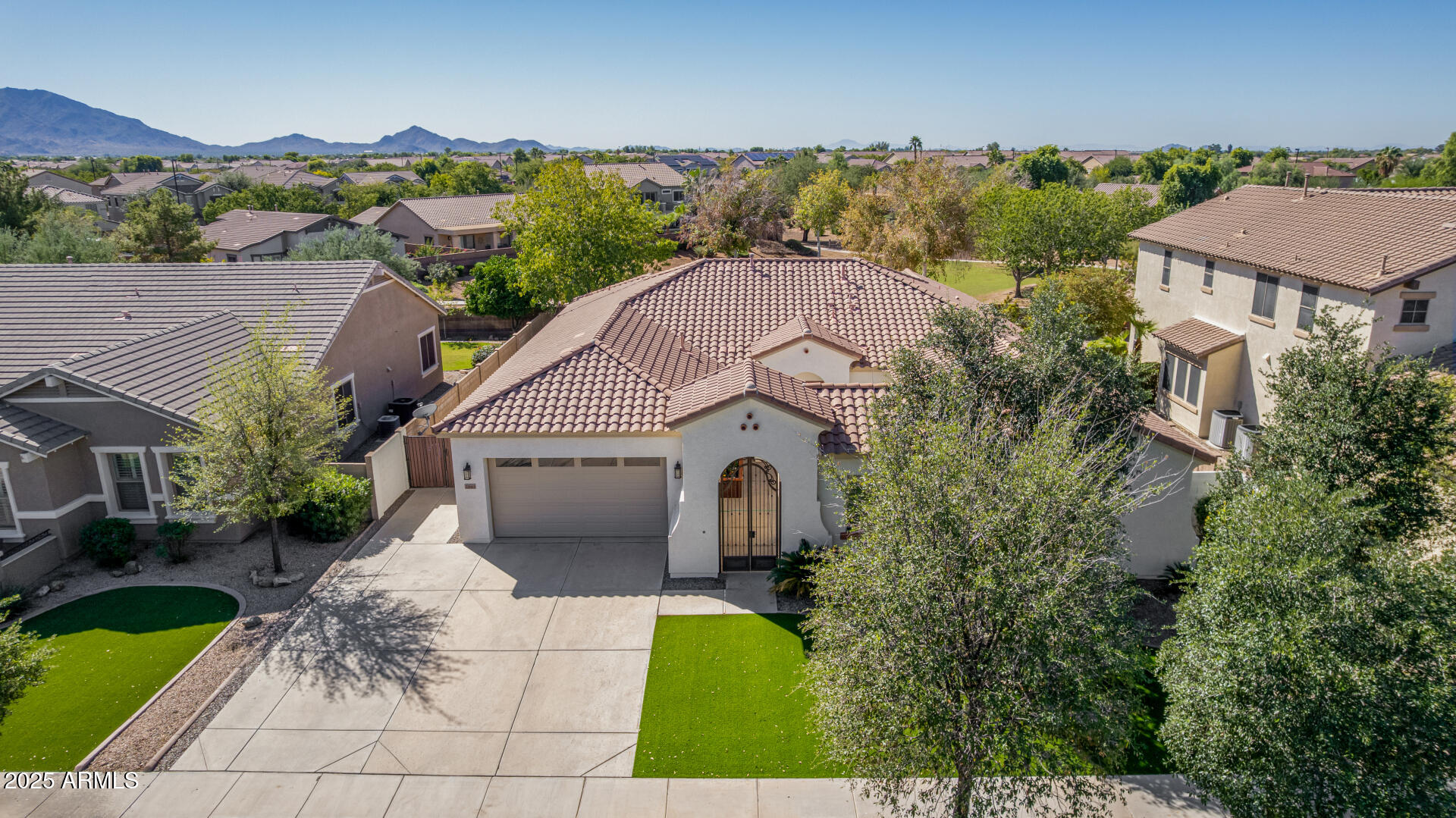 2861 E ALEXANDER Court