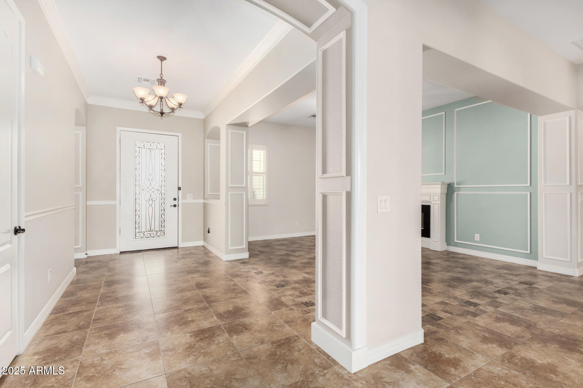 2861 E ALEXANDER Court