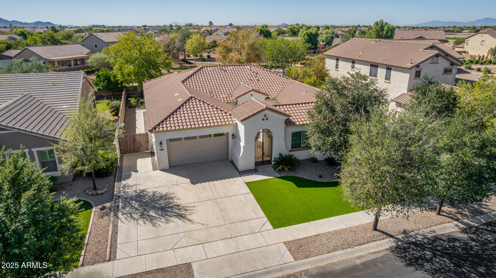 2861 E ALEXANDER Court