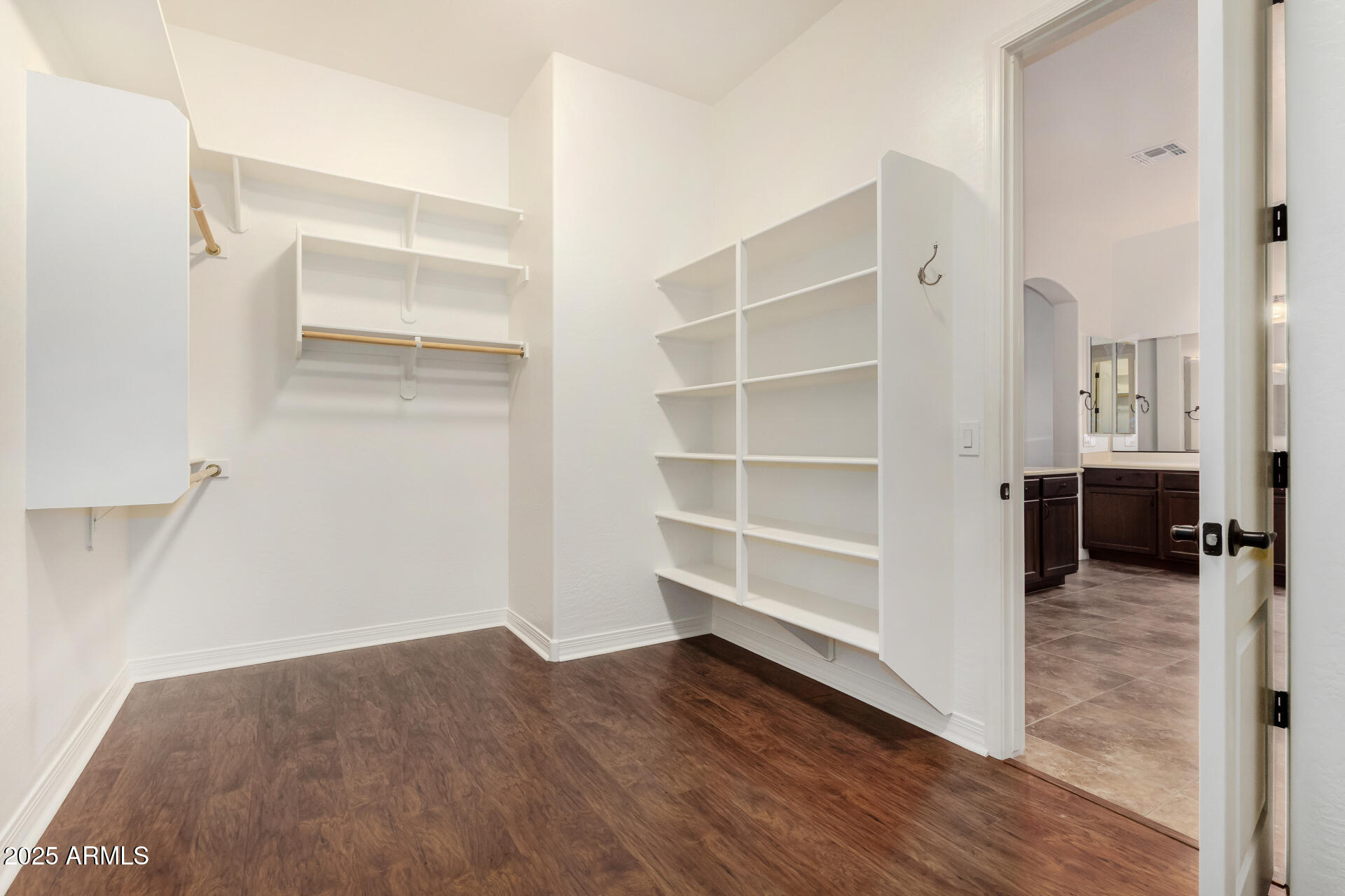 2861 E ALEXANDER Court