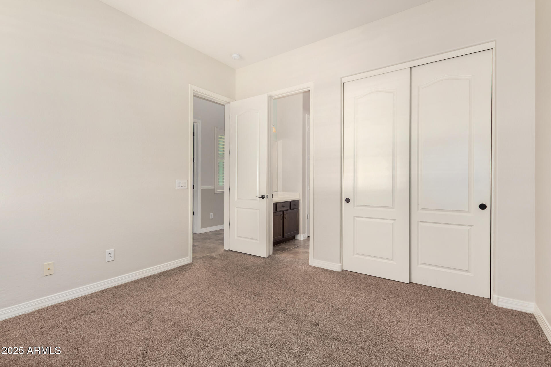 2861 E ALEXANDER Court