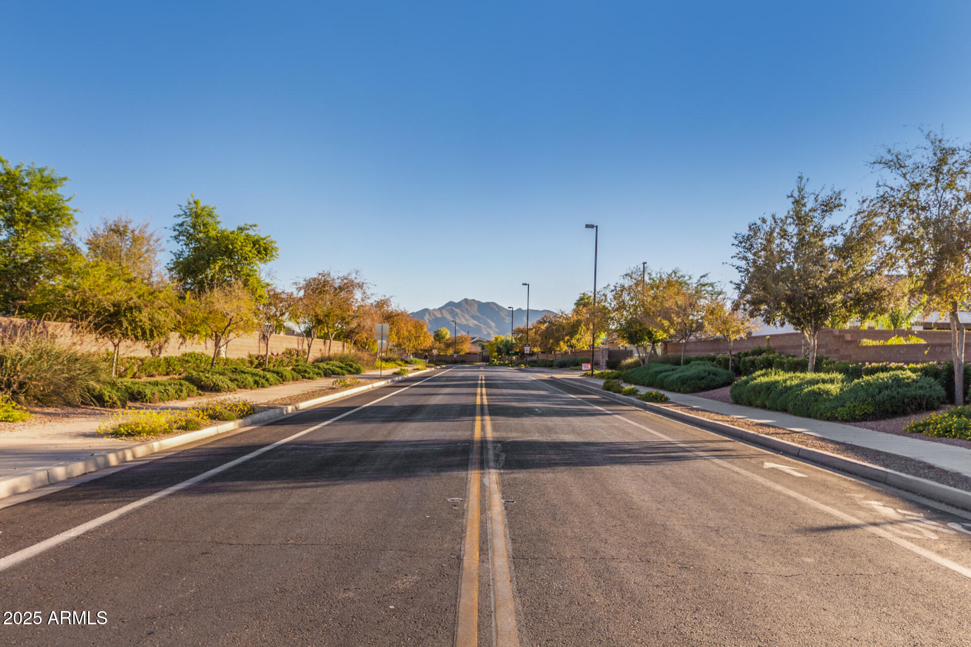 2861 E ALEXANDER Court