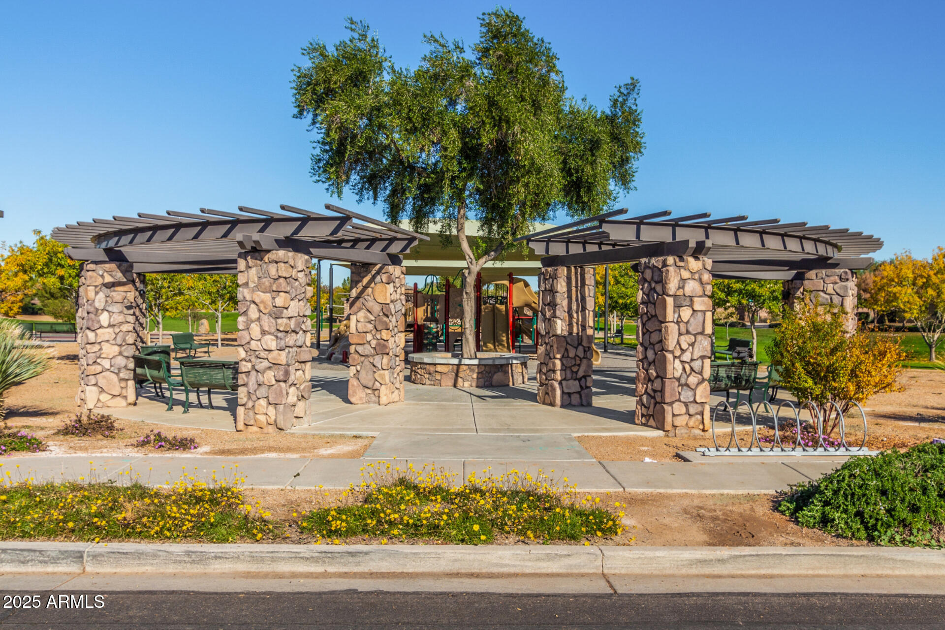 2861 E ALEXANDER Court