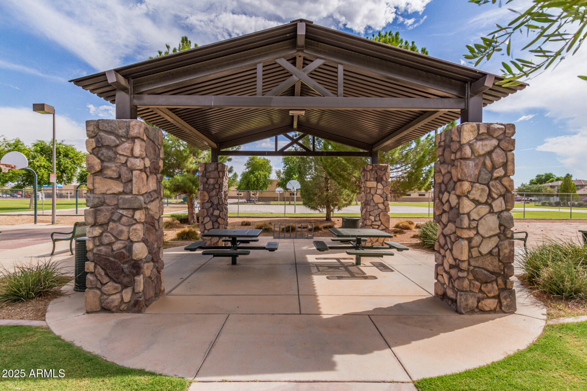 2861 E ALEXANDER Court