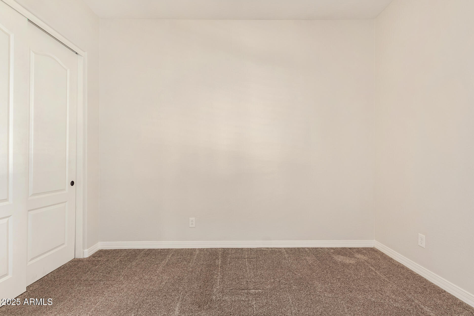 2861 E ALEXANDER Court