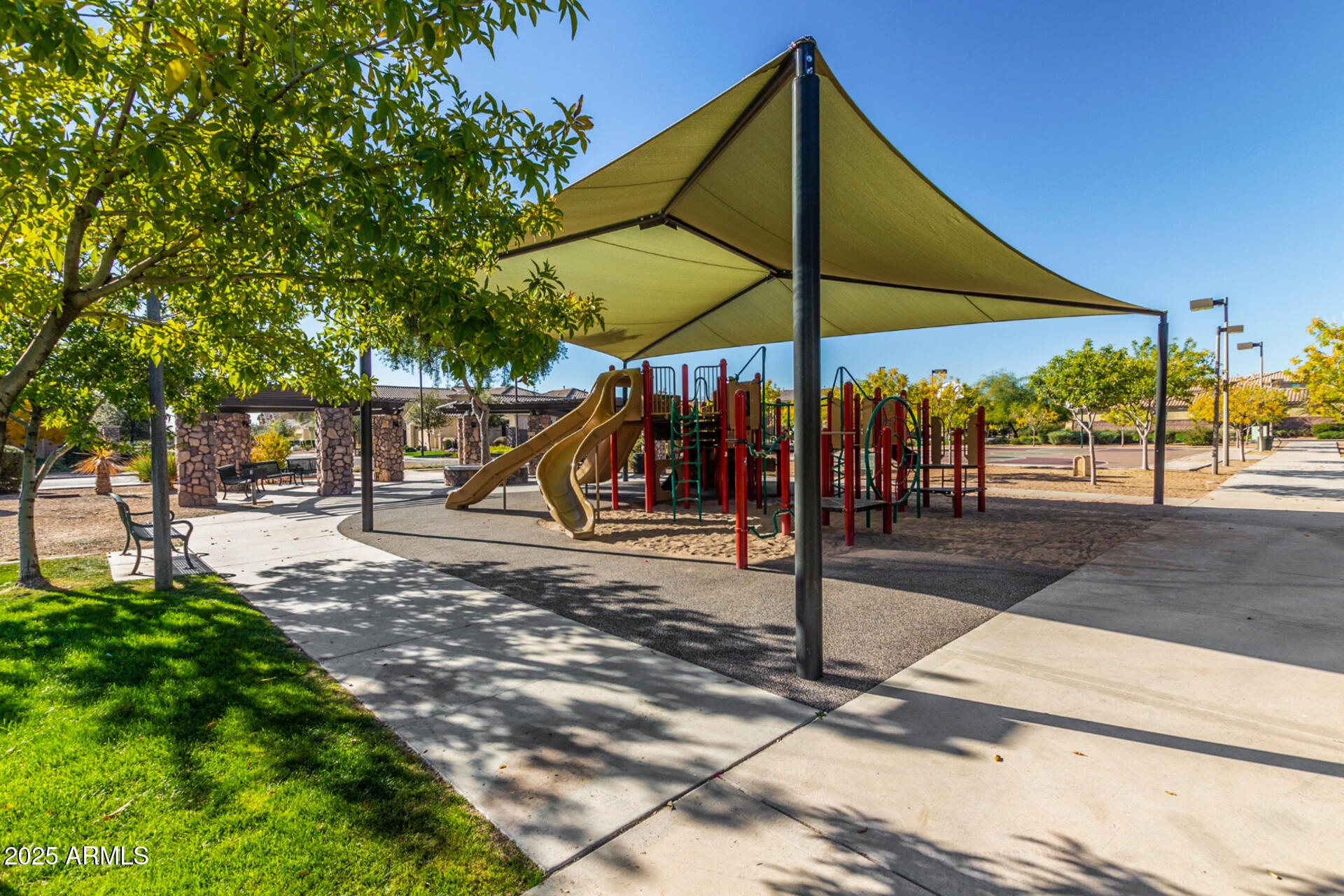 2861 E ALEXANDER Court