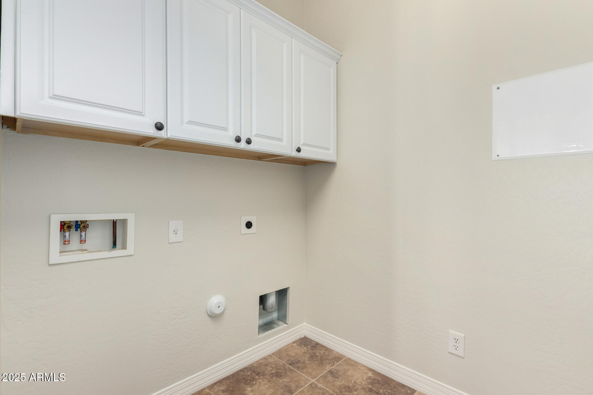 2861 E ALEXANDER Court