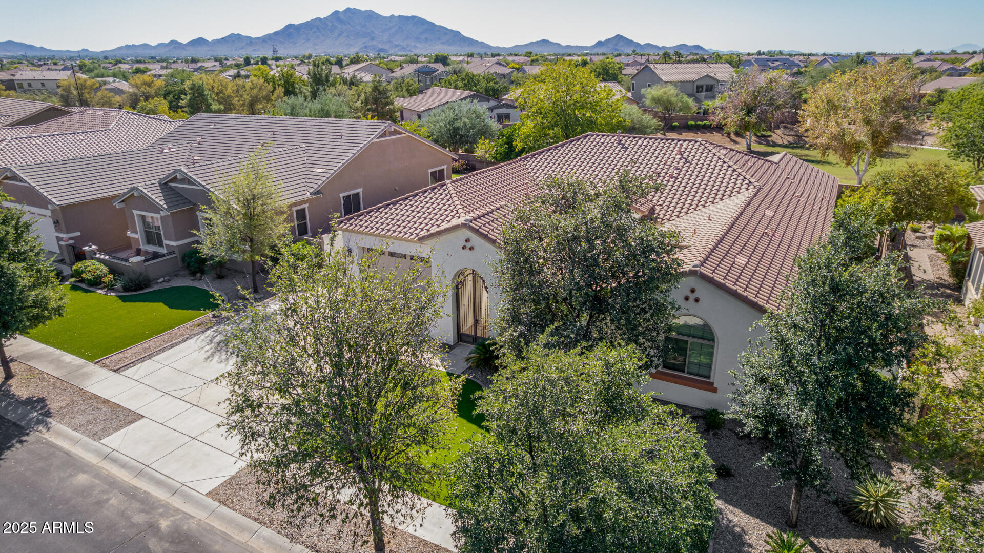 2861 E ALEXANDER Court