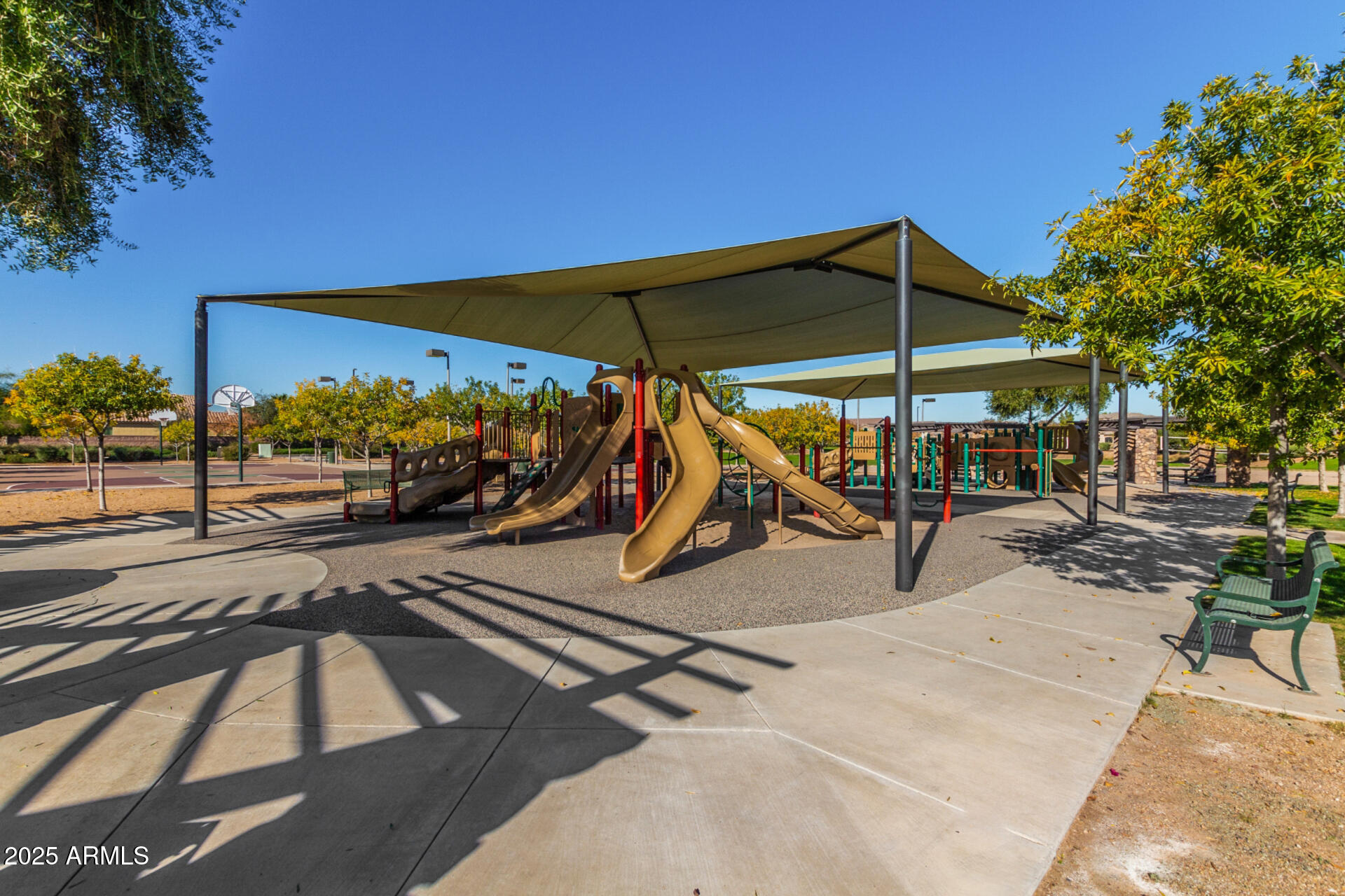 2861 E ALEXANDER Court