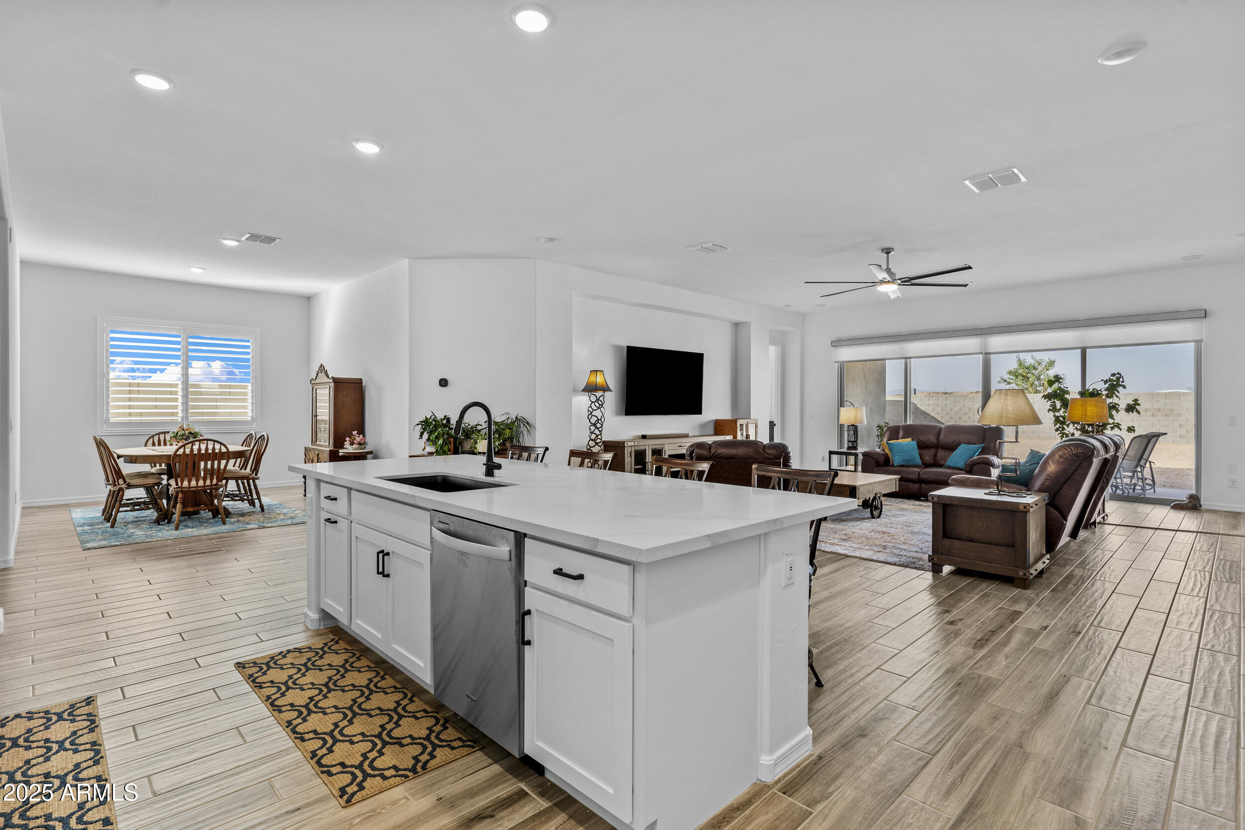 18408 W YAVAPAI Street