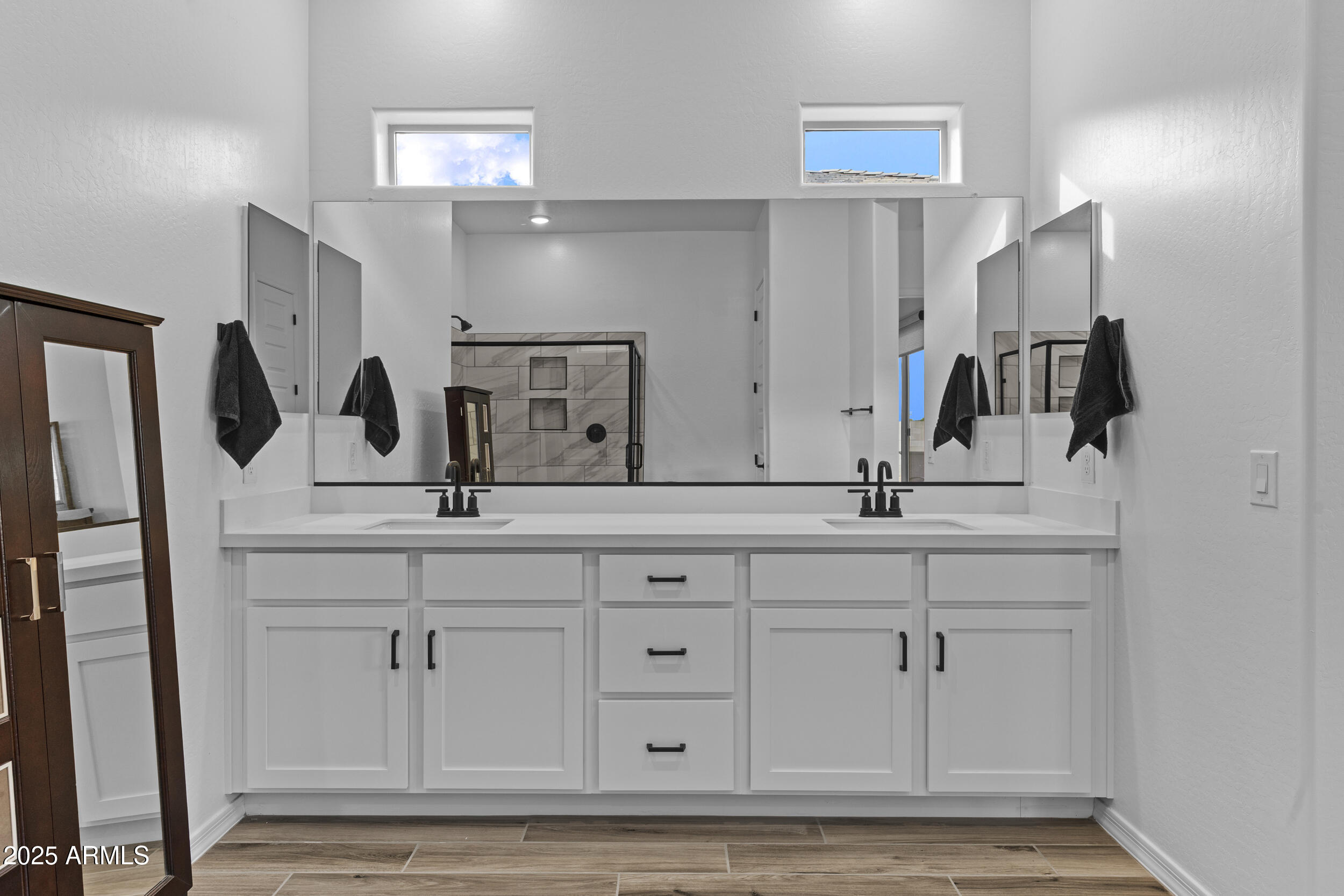 18408 W YAVAPAI Street