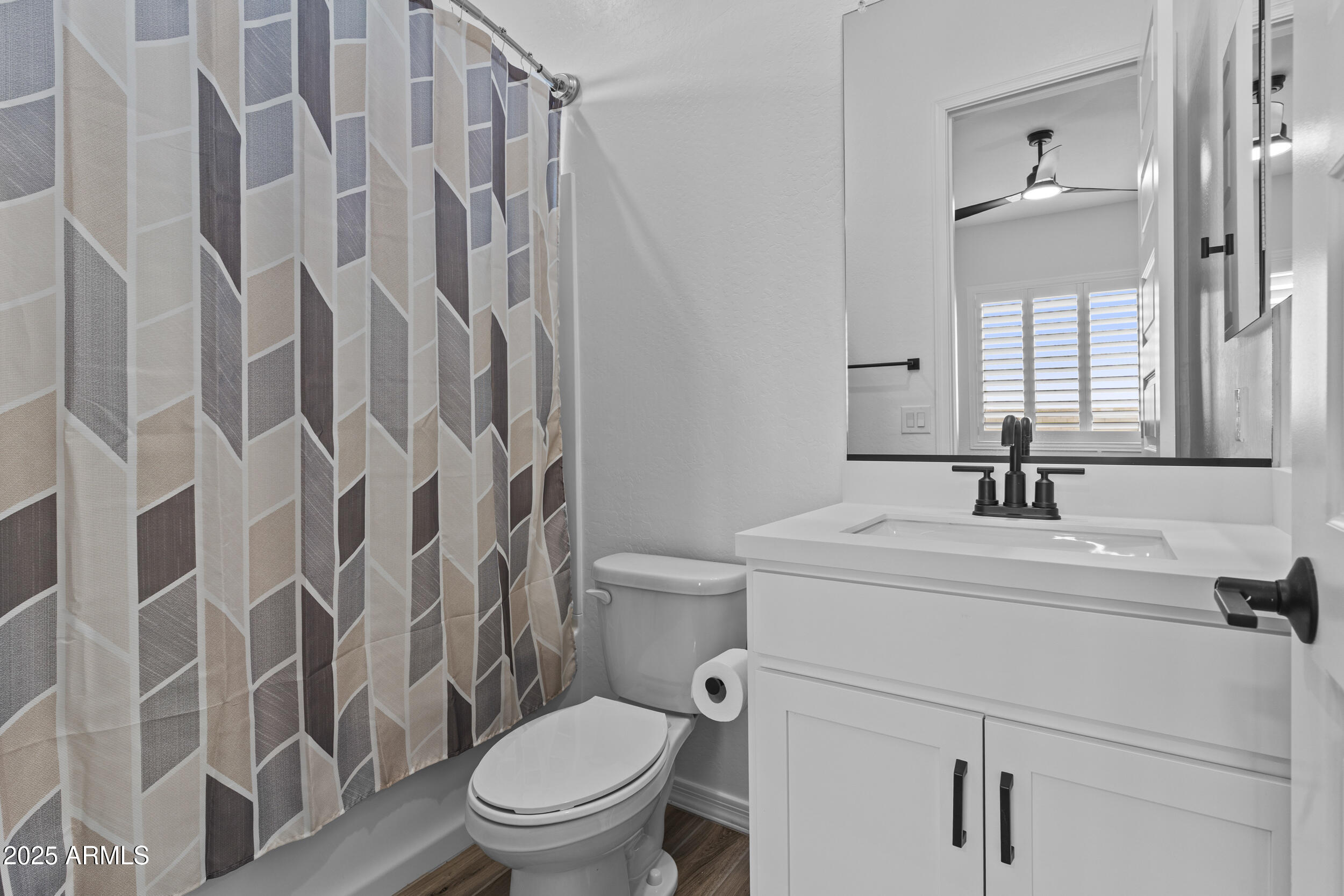 18408 W YAVAPAI Street