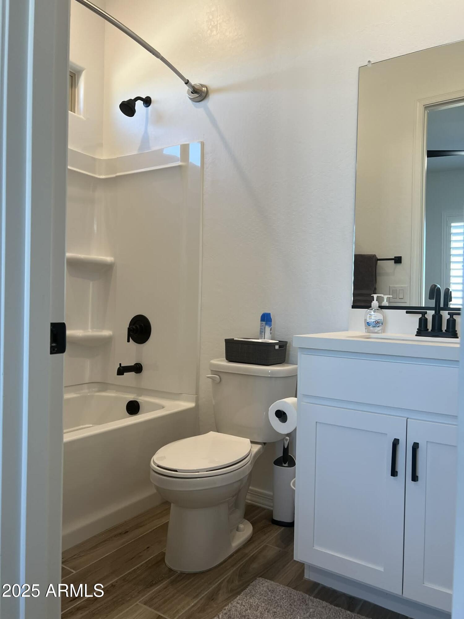 18408 W YAVAPAI Street