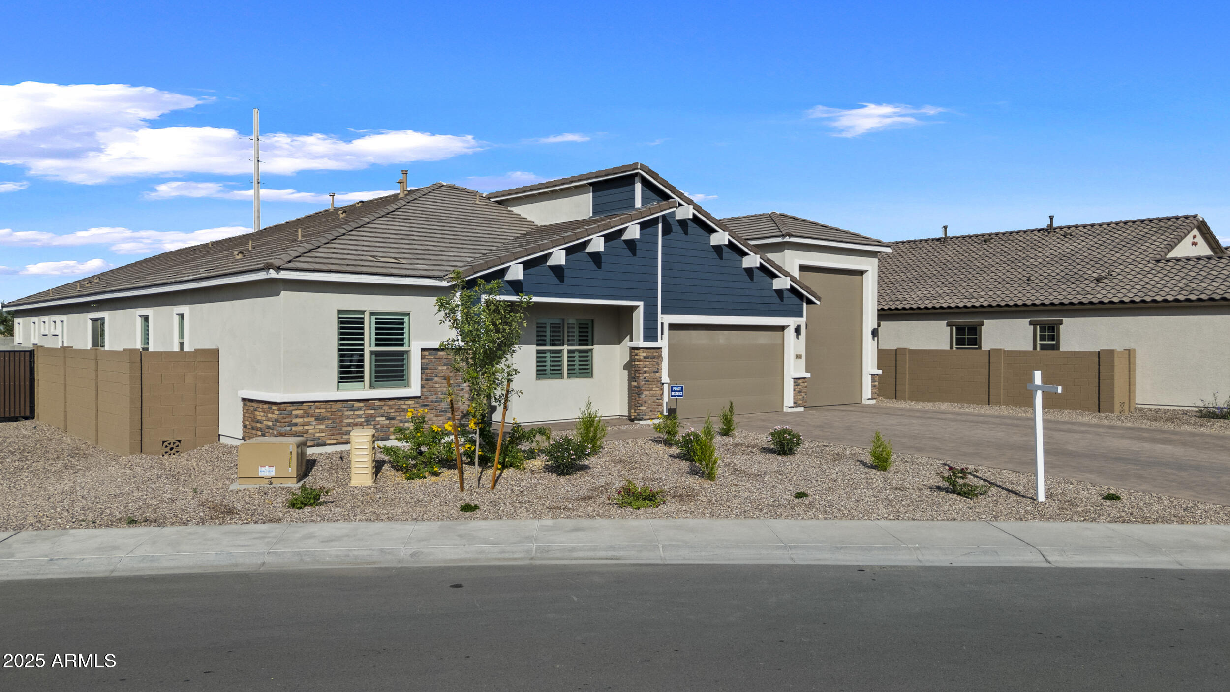 18408 W YAVAPAI Street