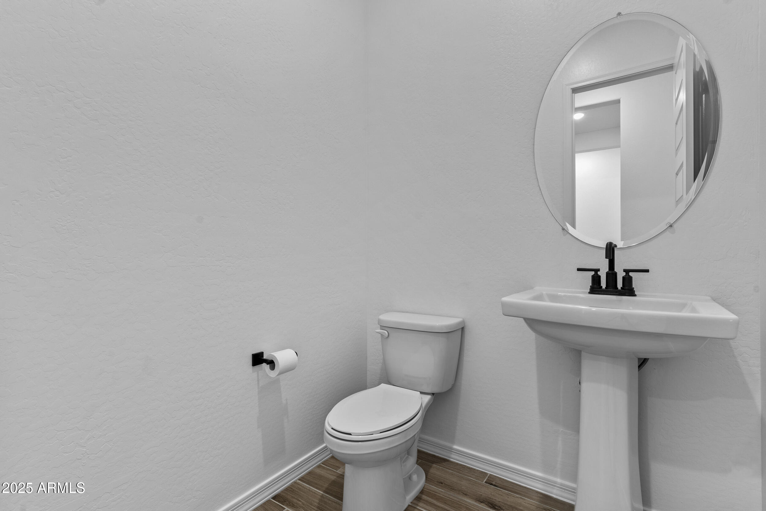 18408 W YAVAPAI Street