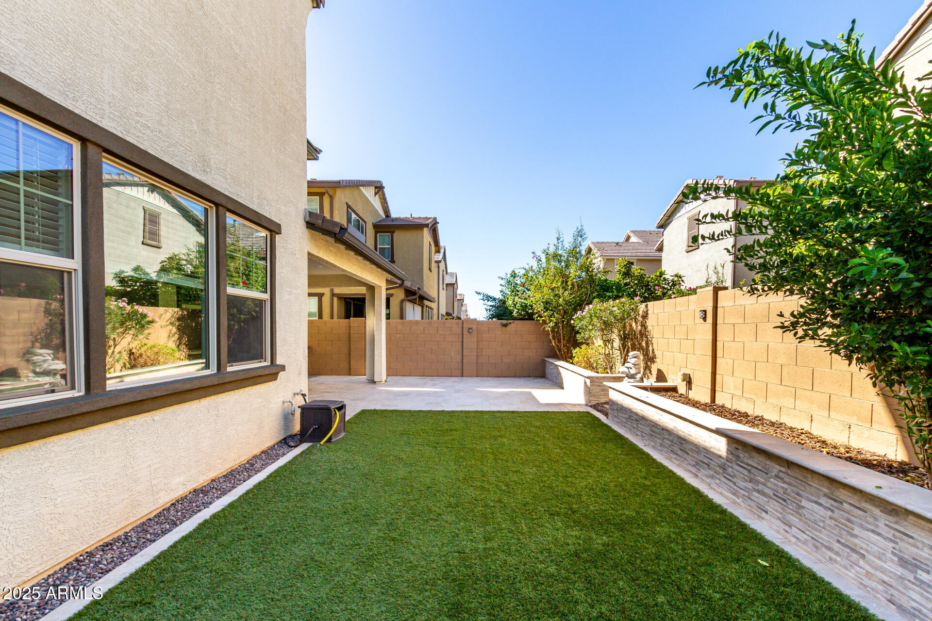 1156 E WEATHERBY Way