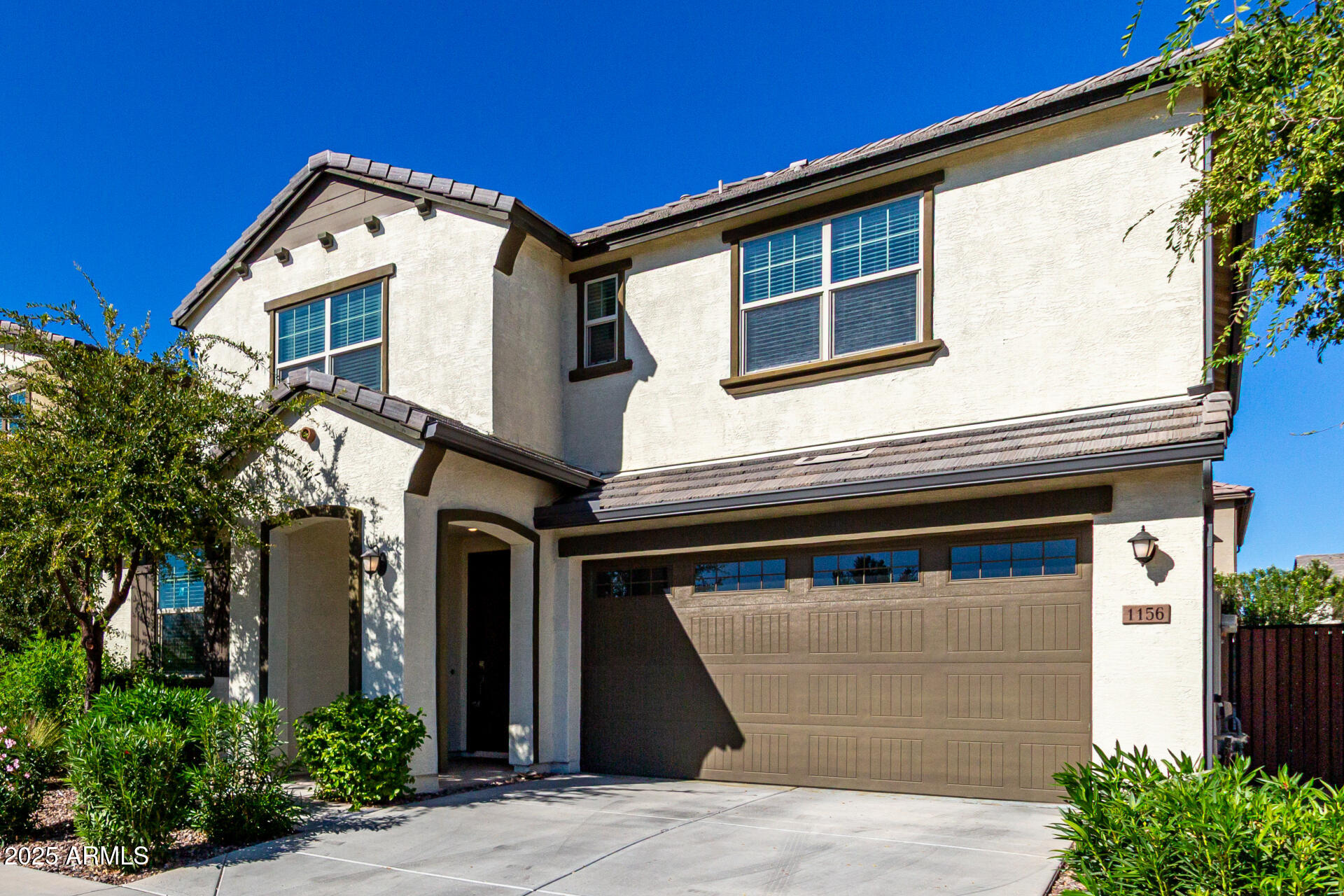 1156 E WEATHERBY Way