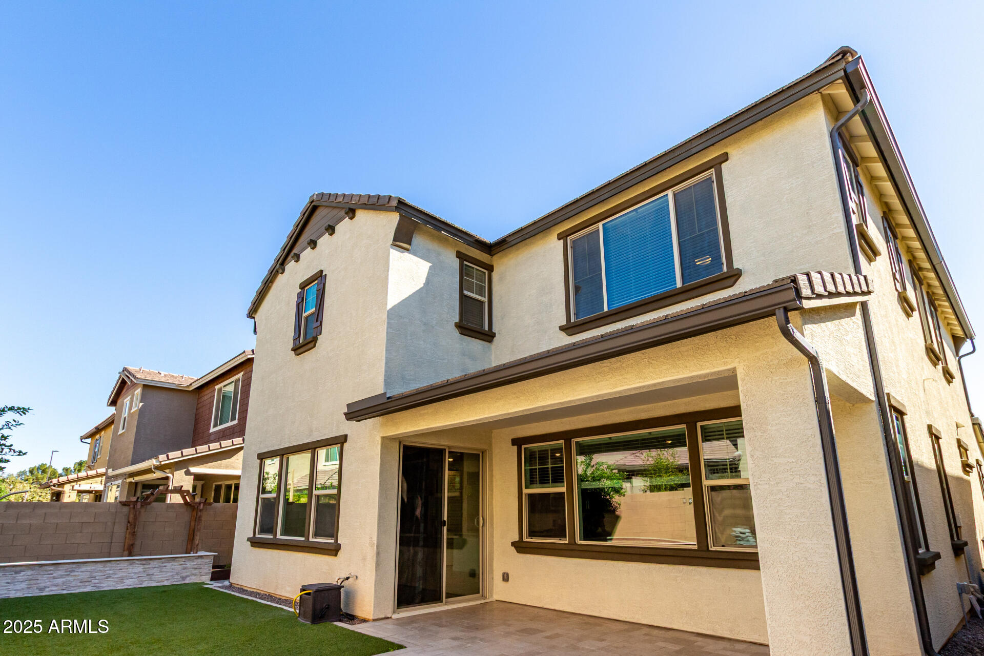 1156 E WEATHERBY Way