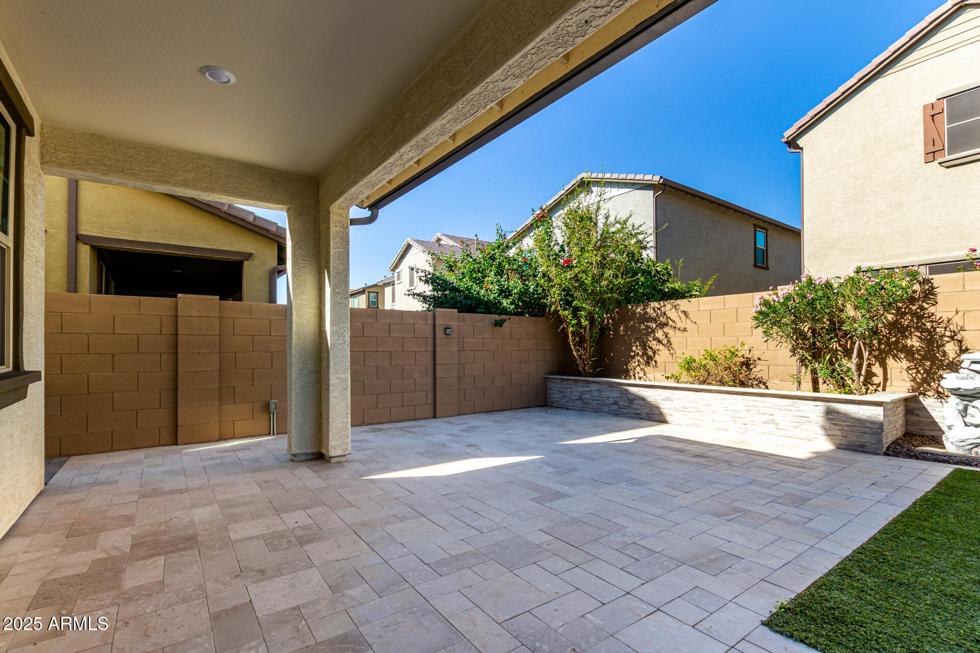 1156 E WEATHERBY Way