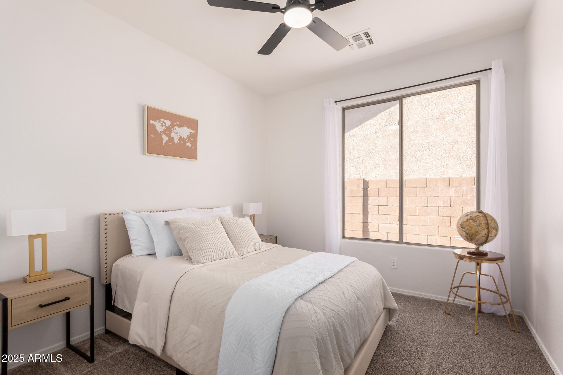 4287 E Del Rio Street