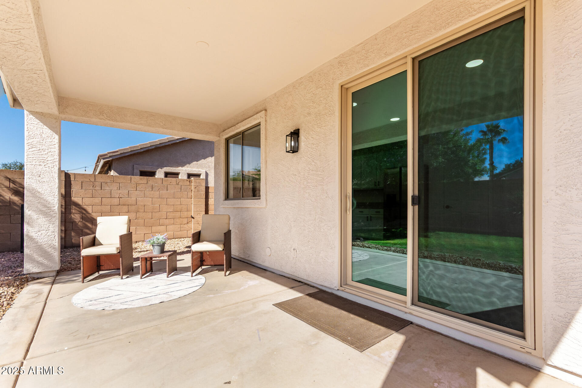 4287 E Del Rio Street