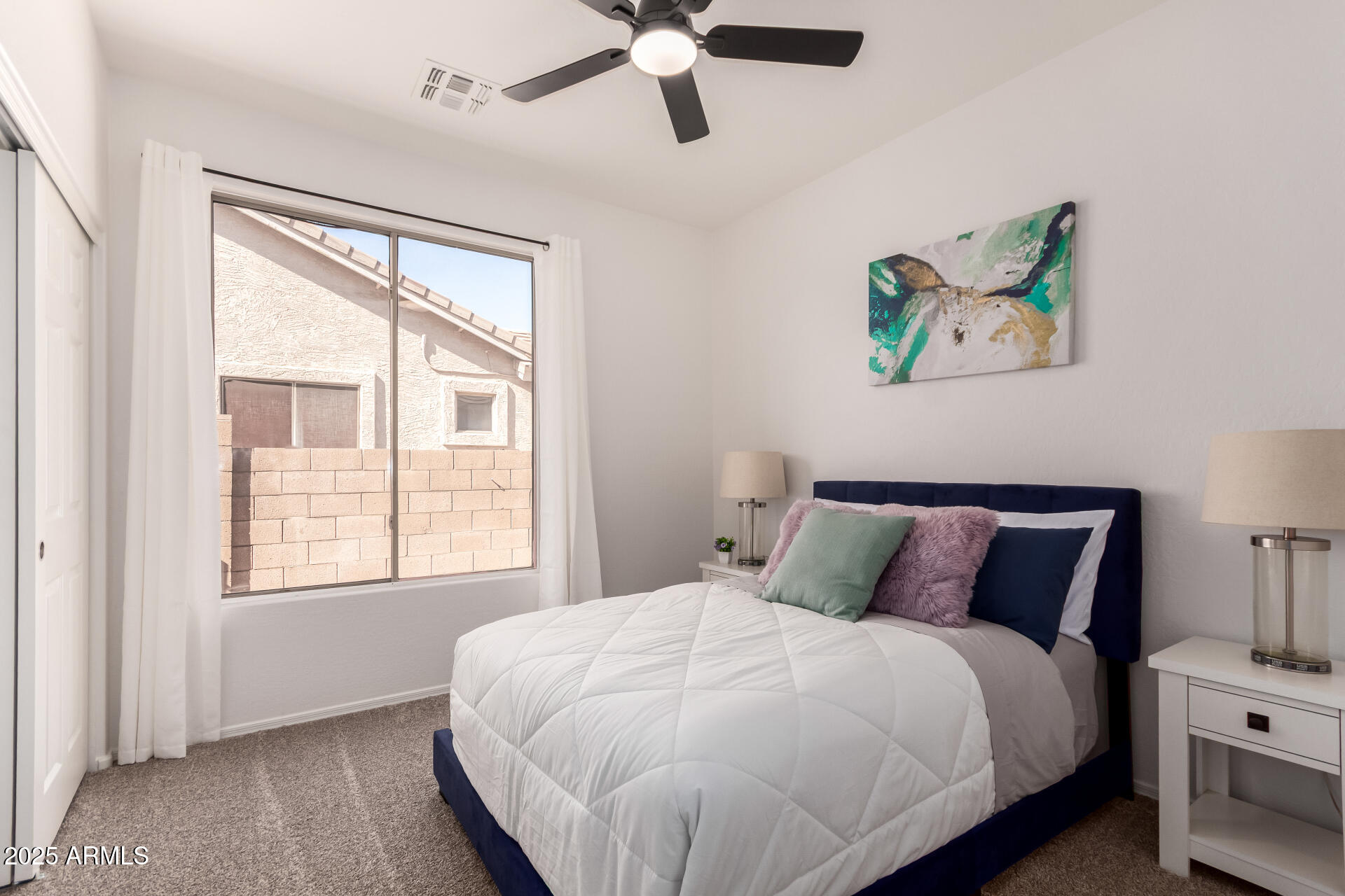 4287 E Del Rio Street