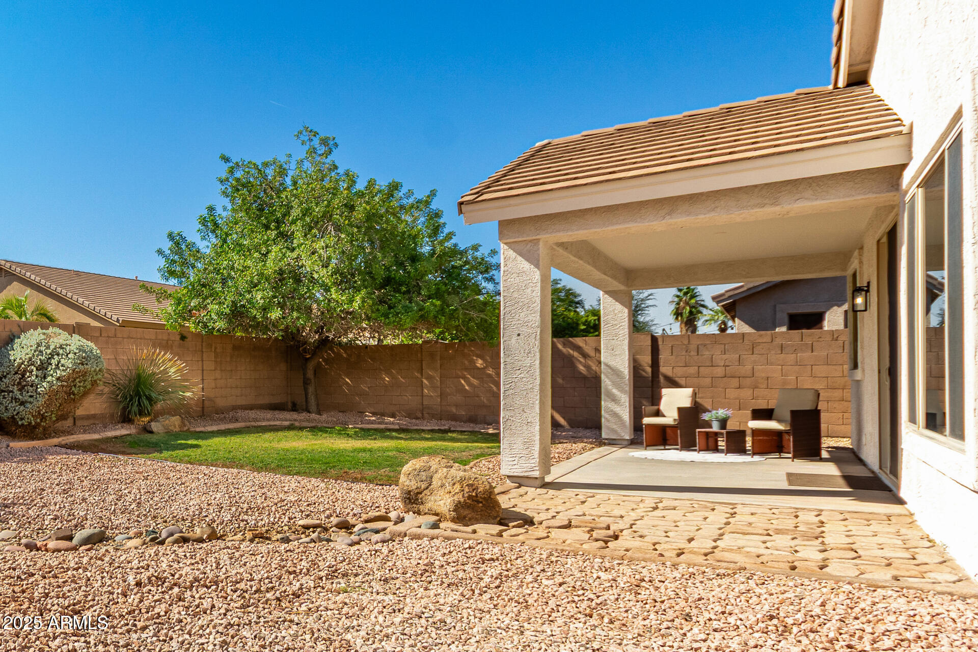 4287 E Del Rio Street