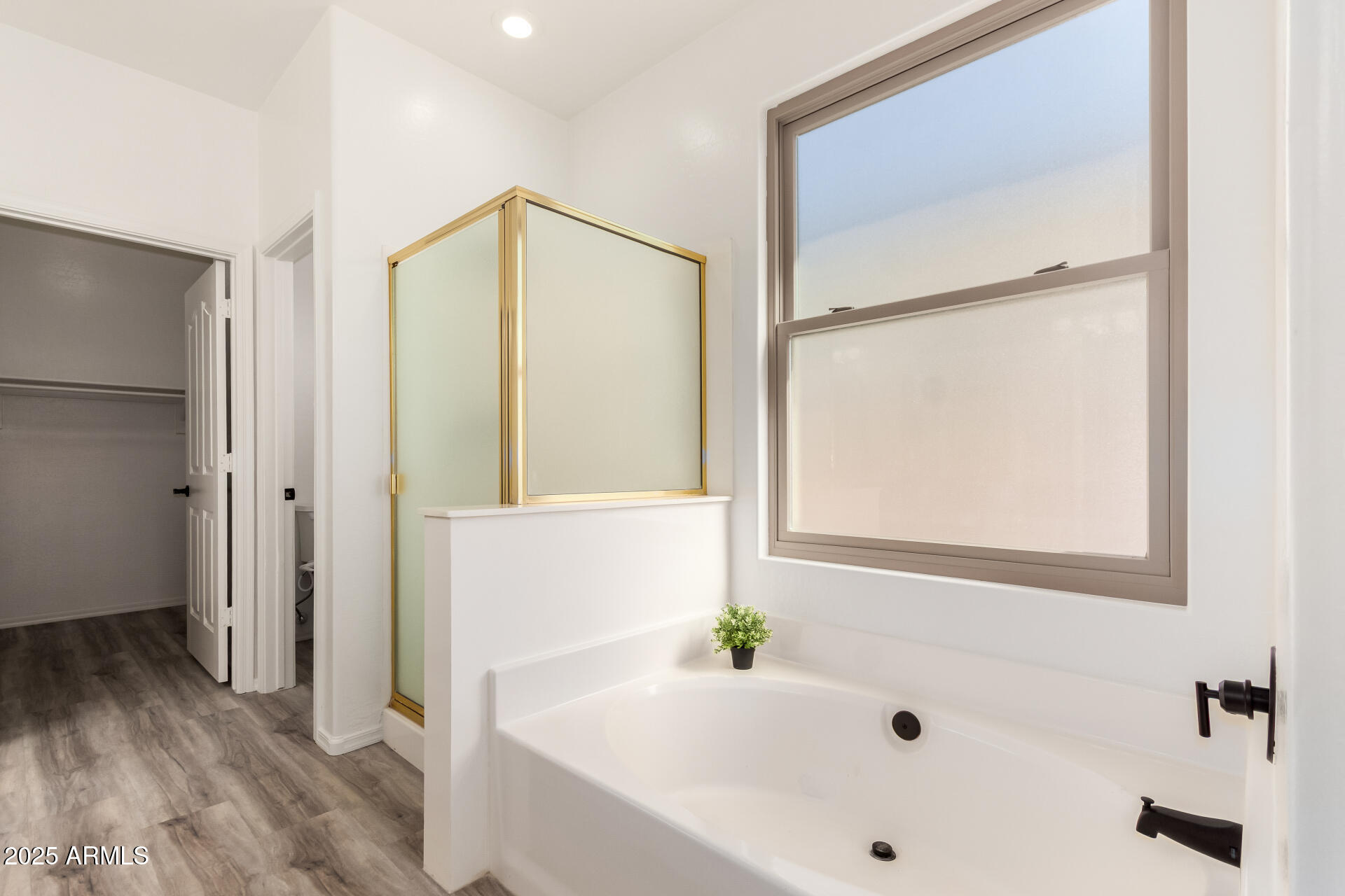 4287 E Del Rio Street