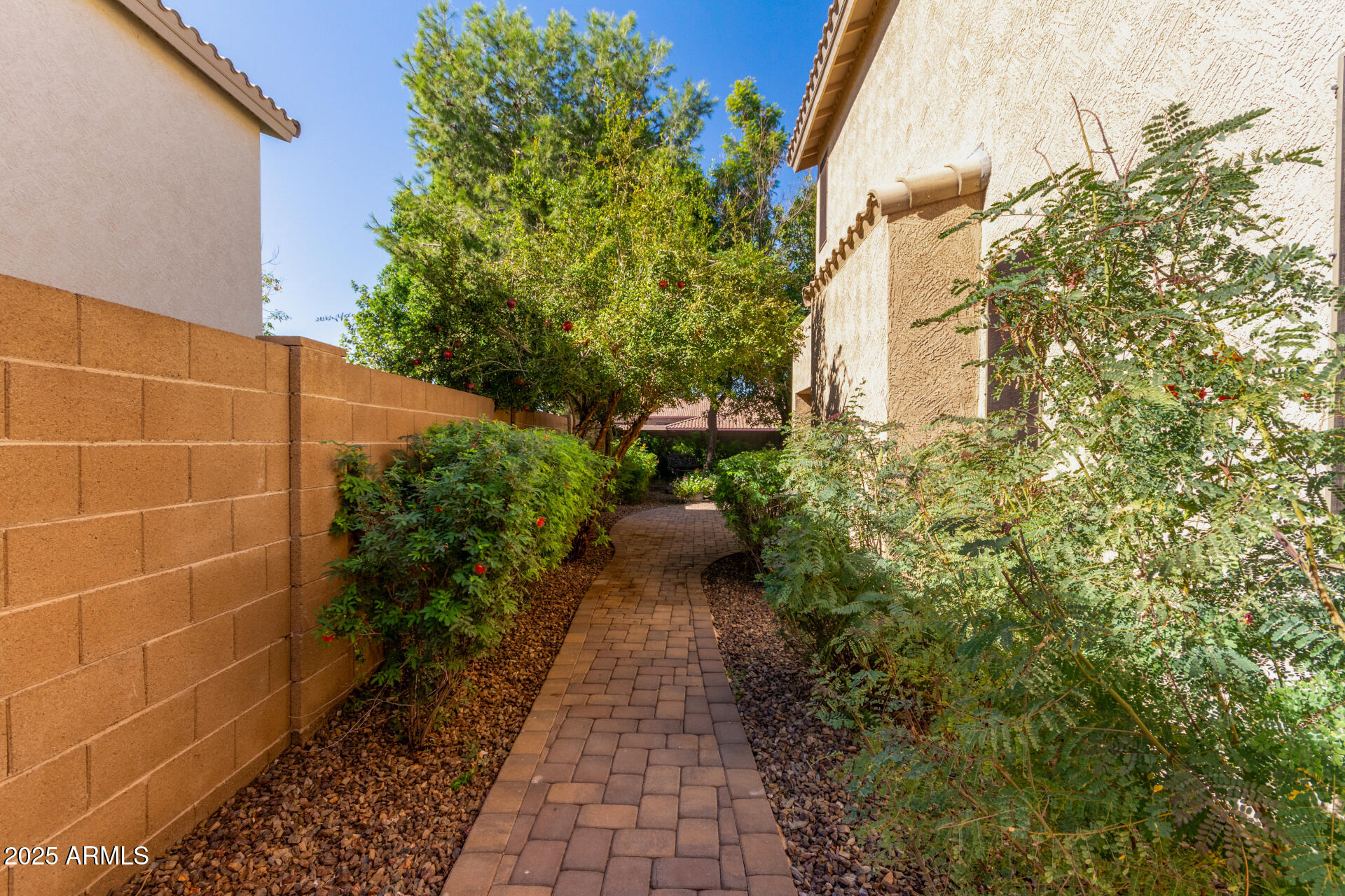 3540 S MCCLELLAND Drive