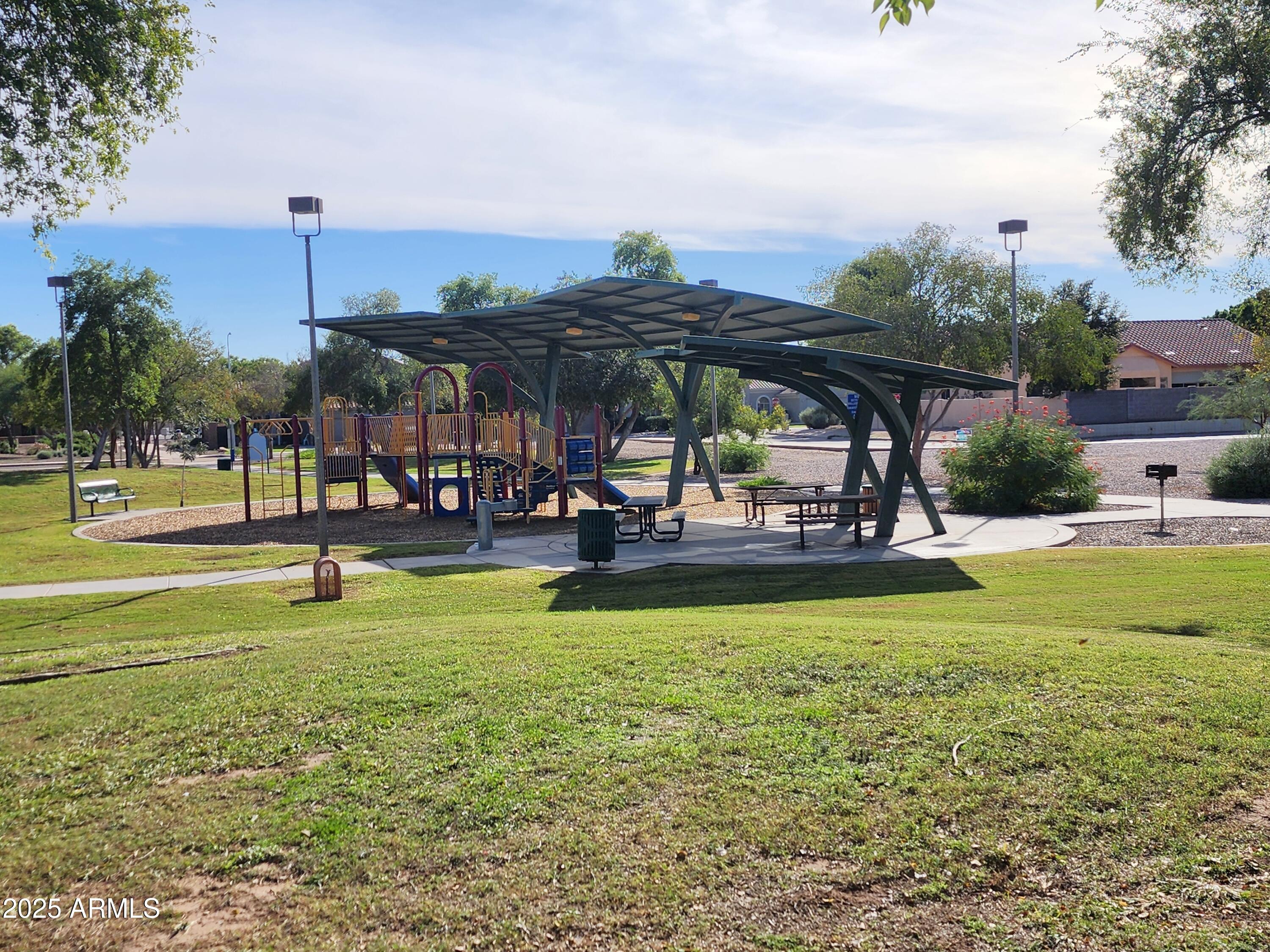 3540 S MCCLELLAND Drive