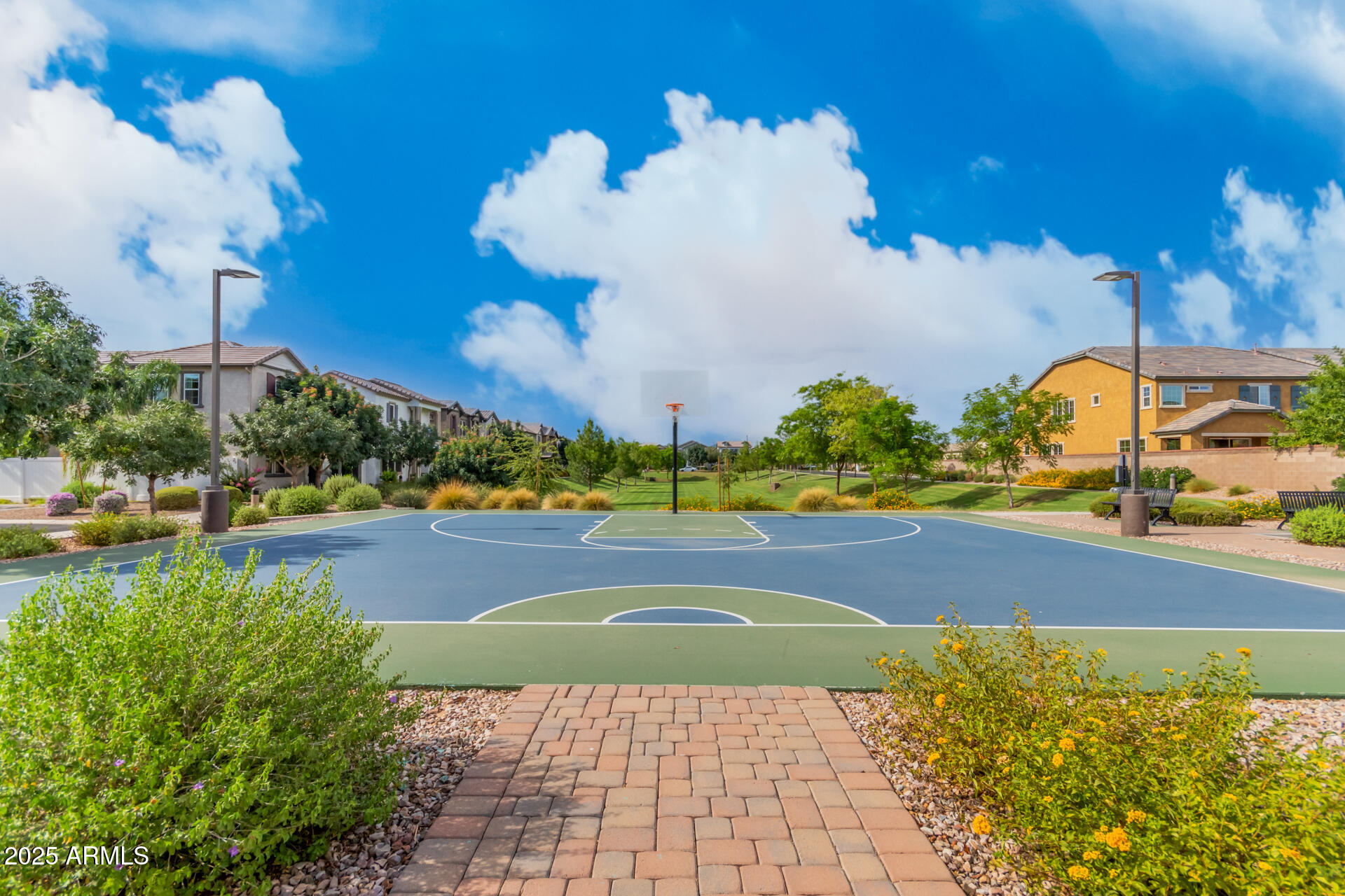 10154 E Nichols Avenue