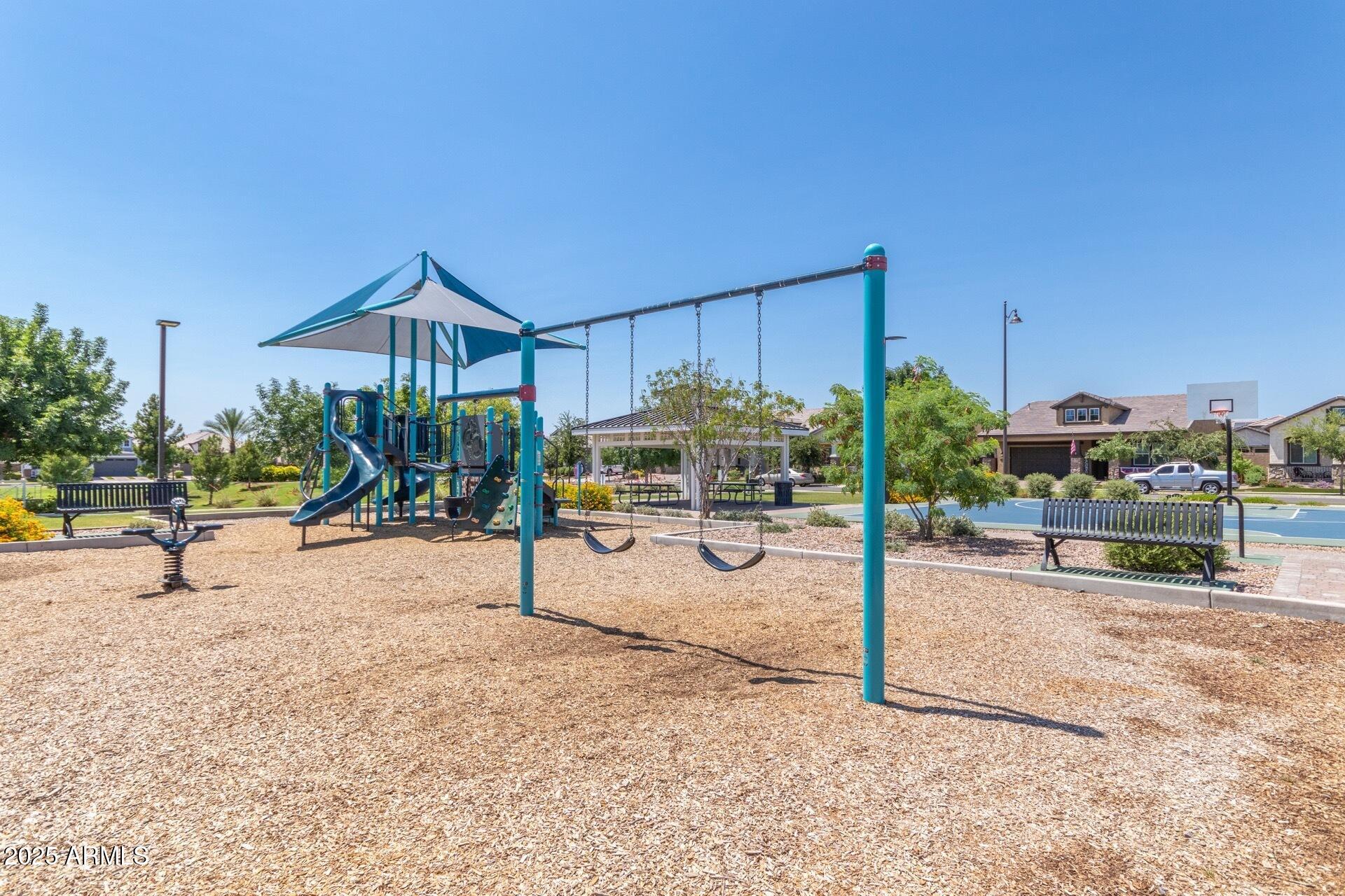 10154 E Nichols Avenue