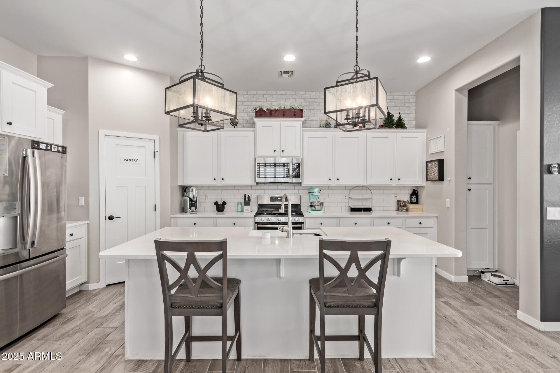 10154 E Nichols Avenue