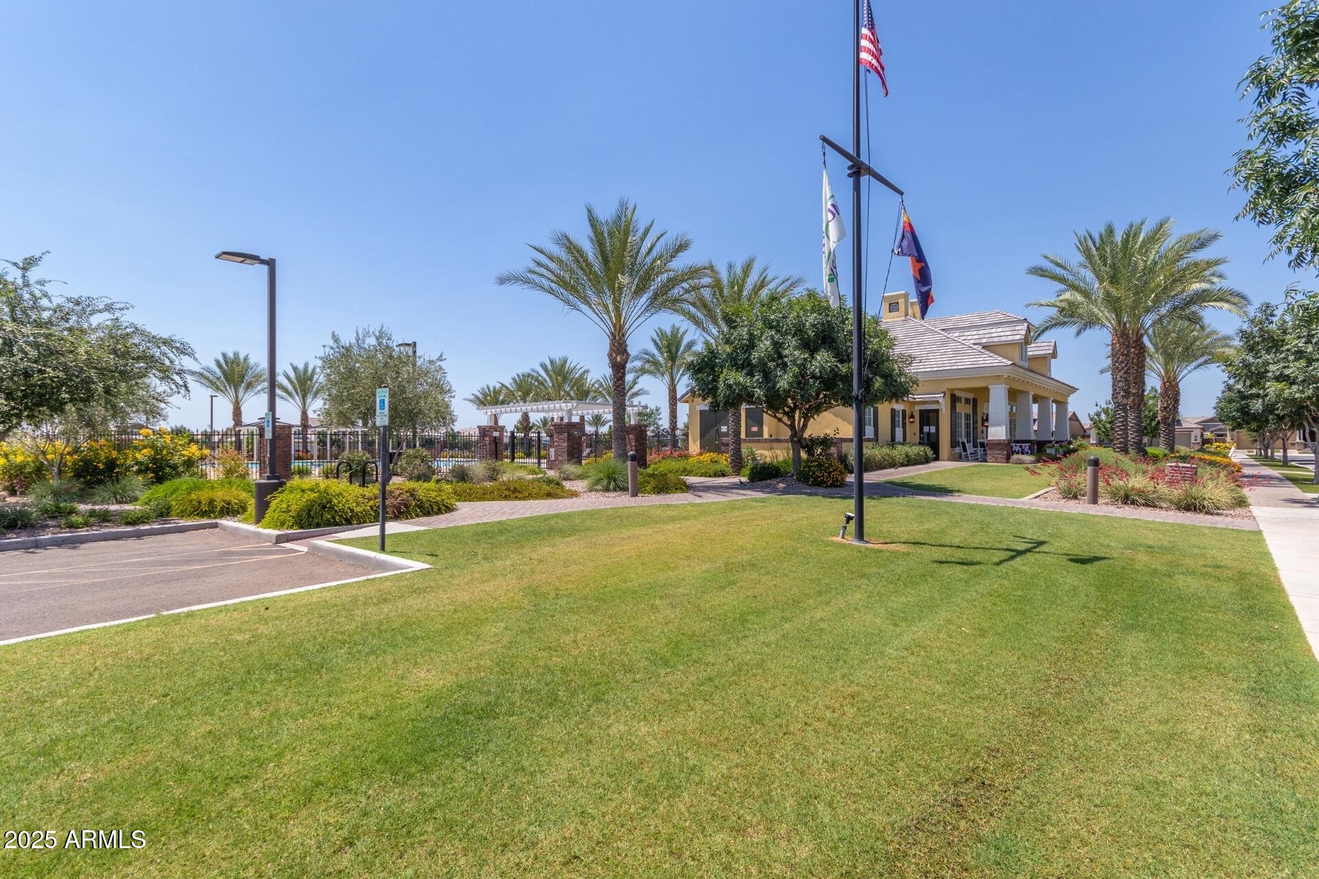 10154 E Nichols Avenue