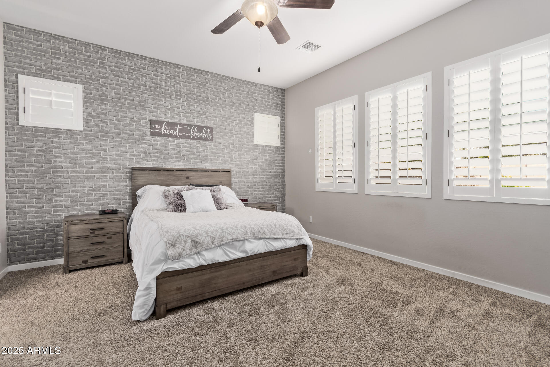 10154 E Nichols Avenue