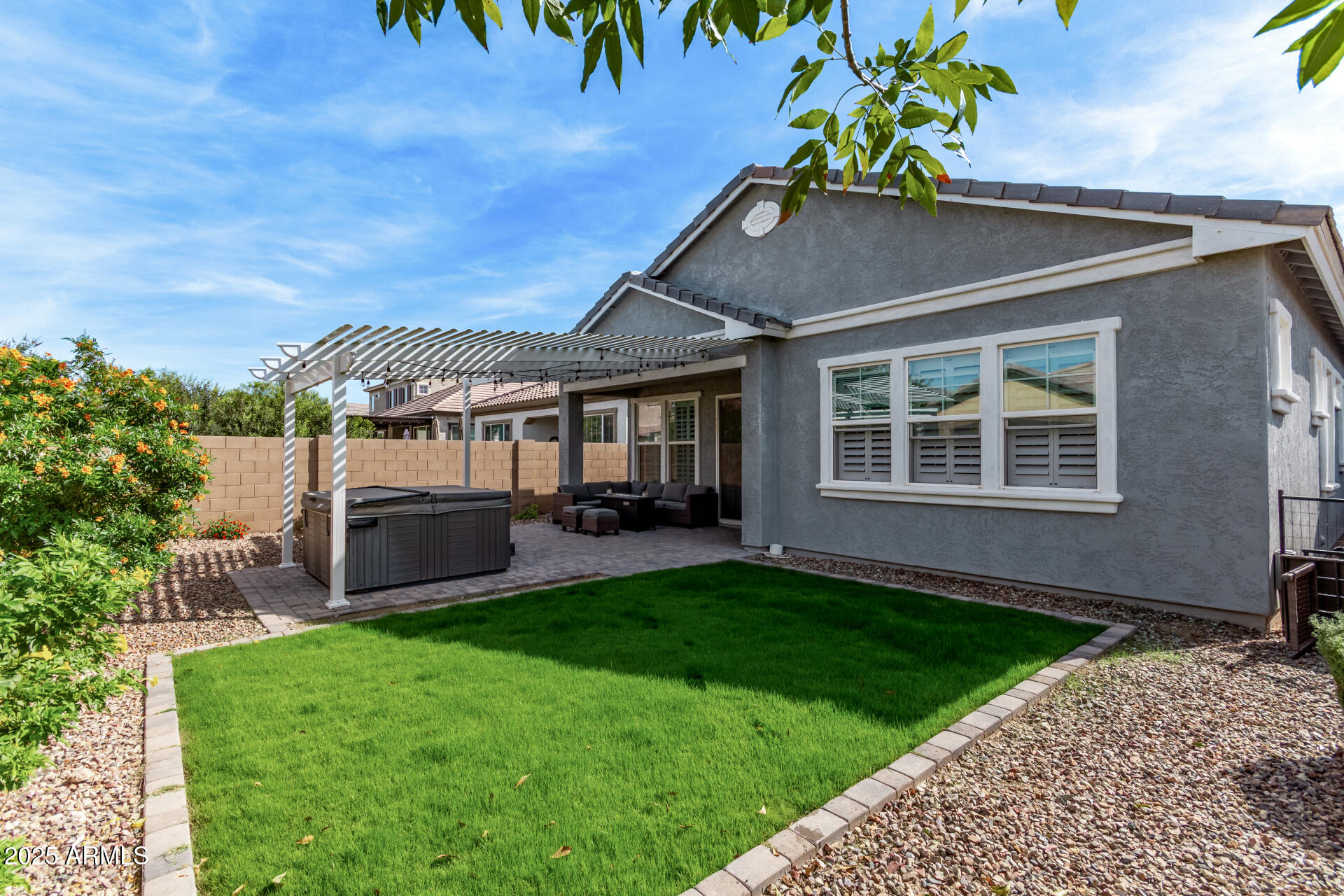 10154 E Nichols Avenue