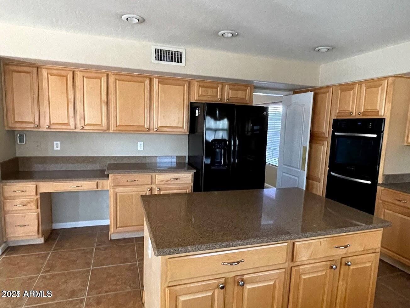 3235 E DEVONSHIRE Court