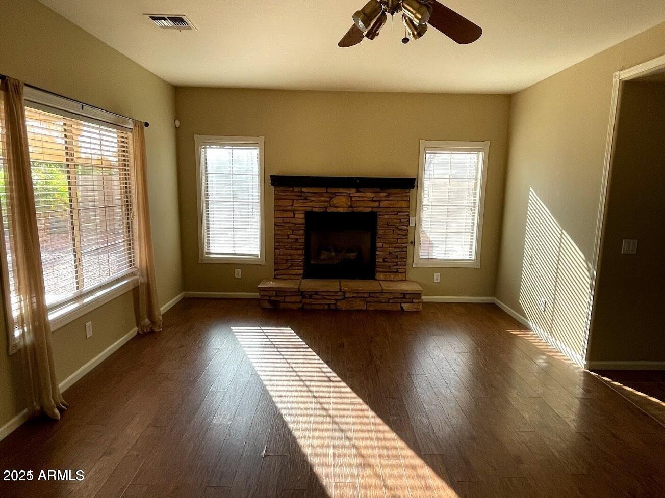 3235 E DEVONSHIRE Court