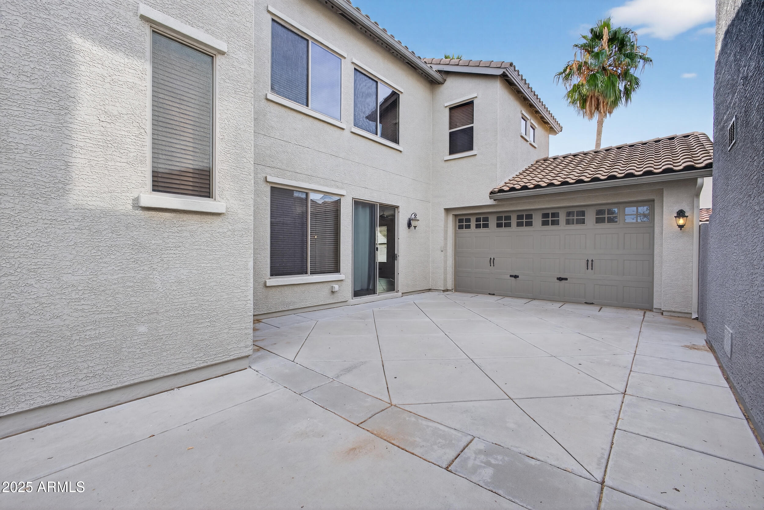 18877 E PELICAN Drive