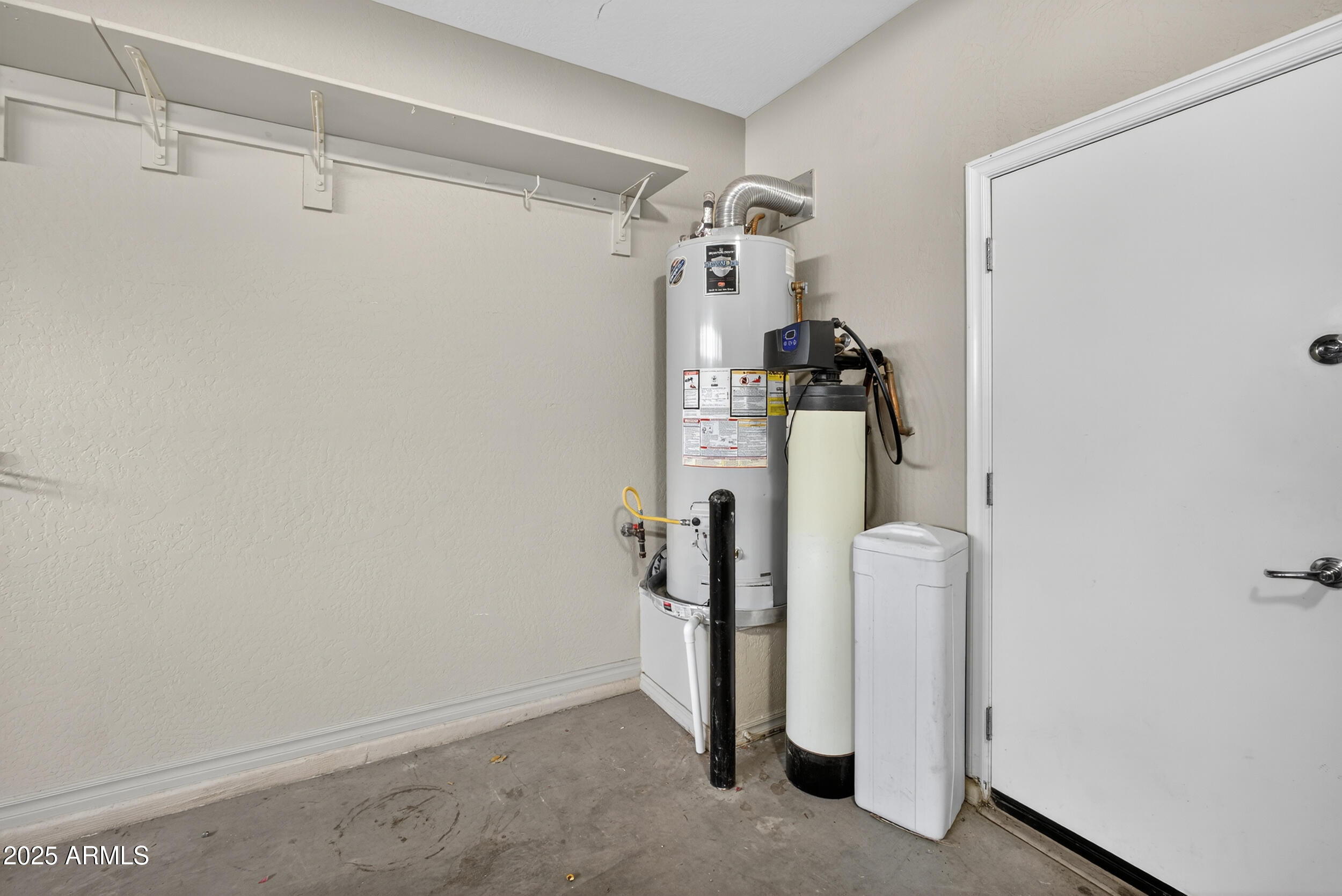 18877 E PELICAN Drive